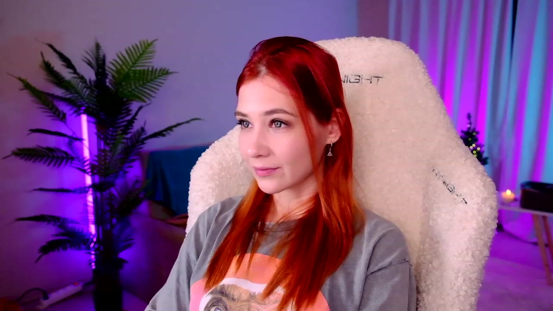 Gallery image thumbnail from SmthWrong's myfreecams stream on, 12/20/2023, 02:28 image 20 of 20