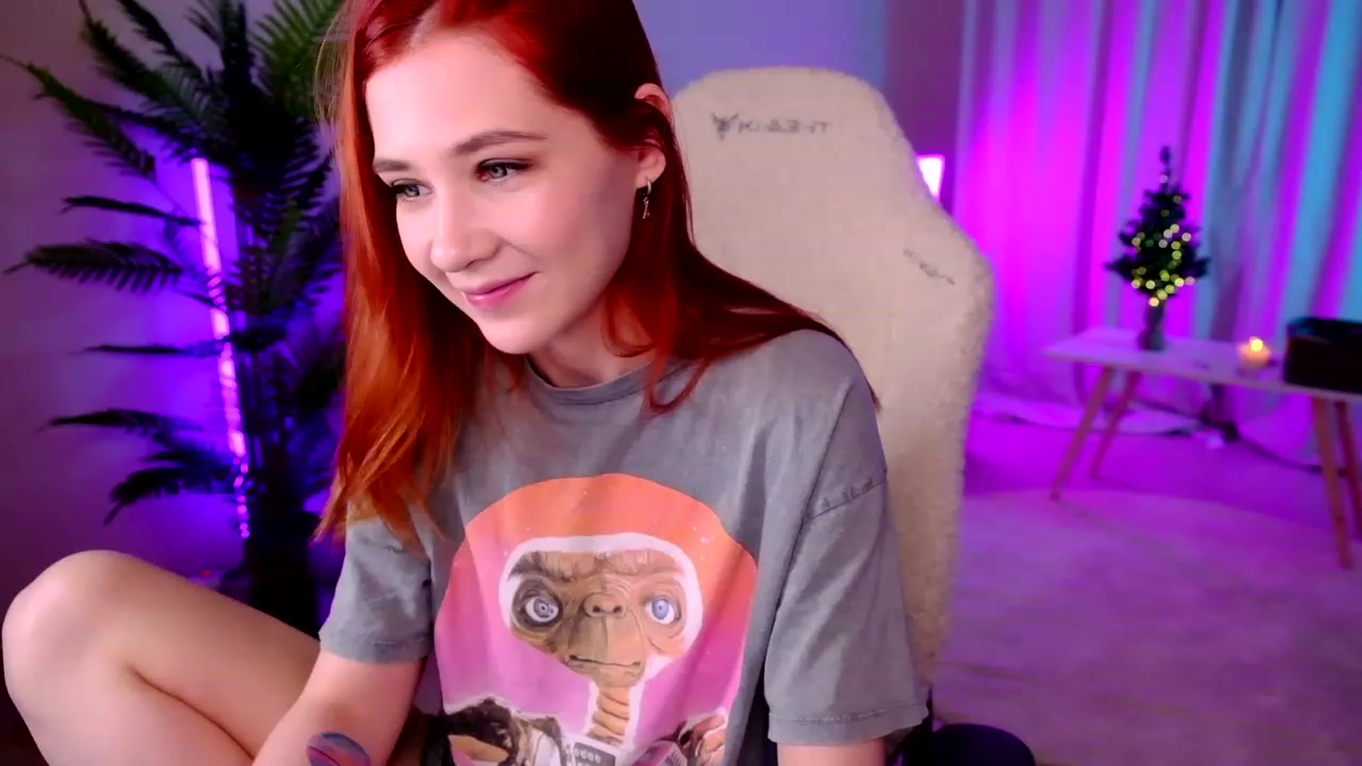 Gallery image thumbnail from SmthWrong's myfreecams stream on, 12/20/2023, 02:28 image 2 of 20