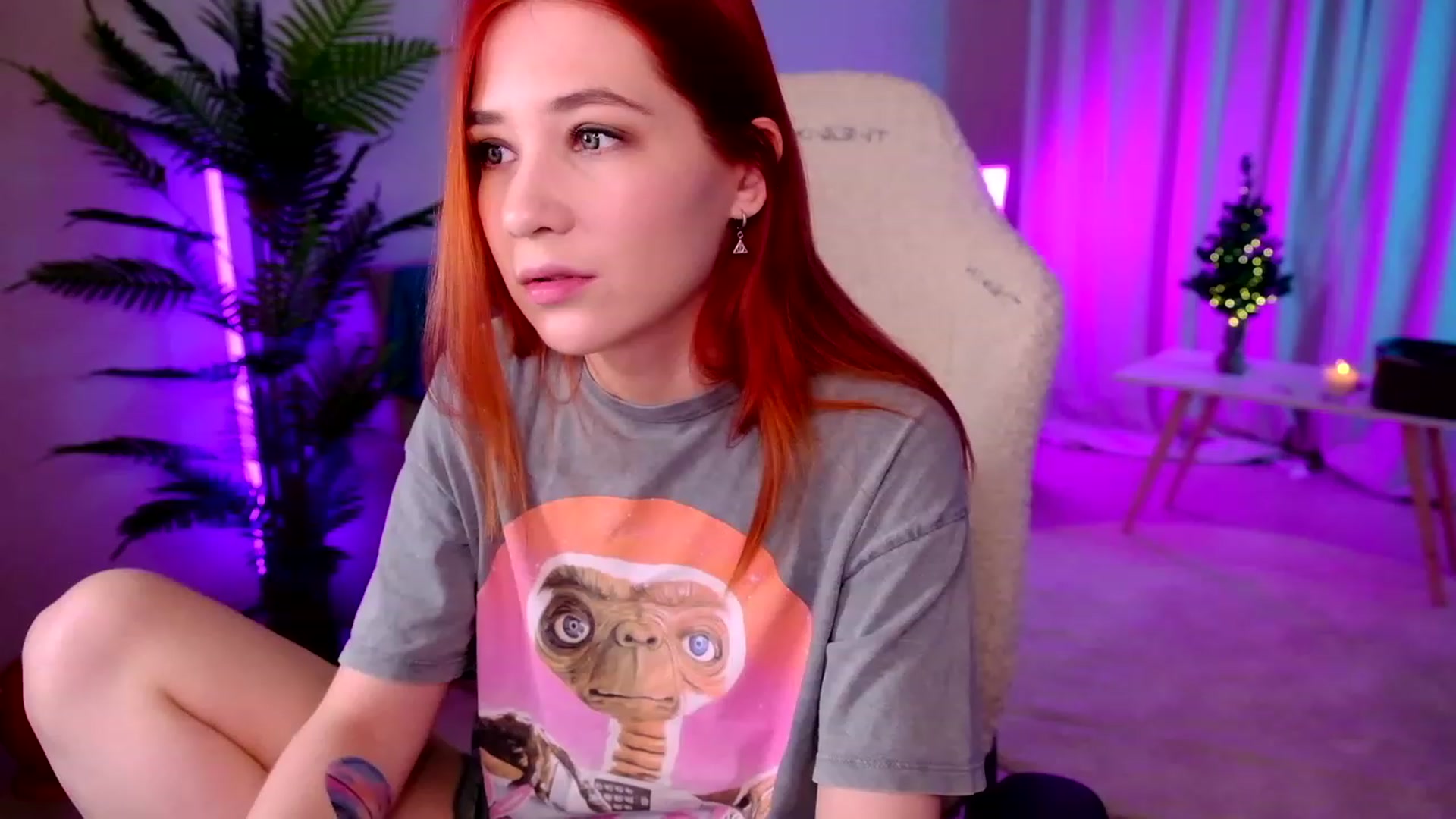 Gallery image thumbnail from SmthWrong's myfreecams stream on, 12/20/2023, 02:28 image 1 of 20