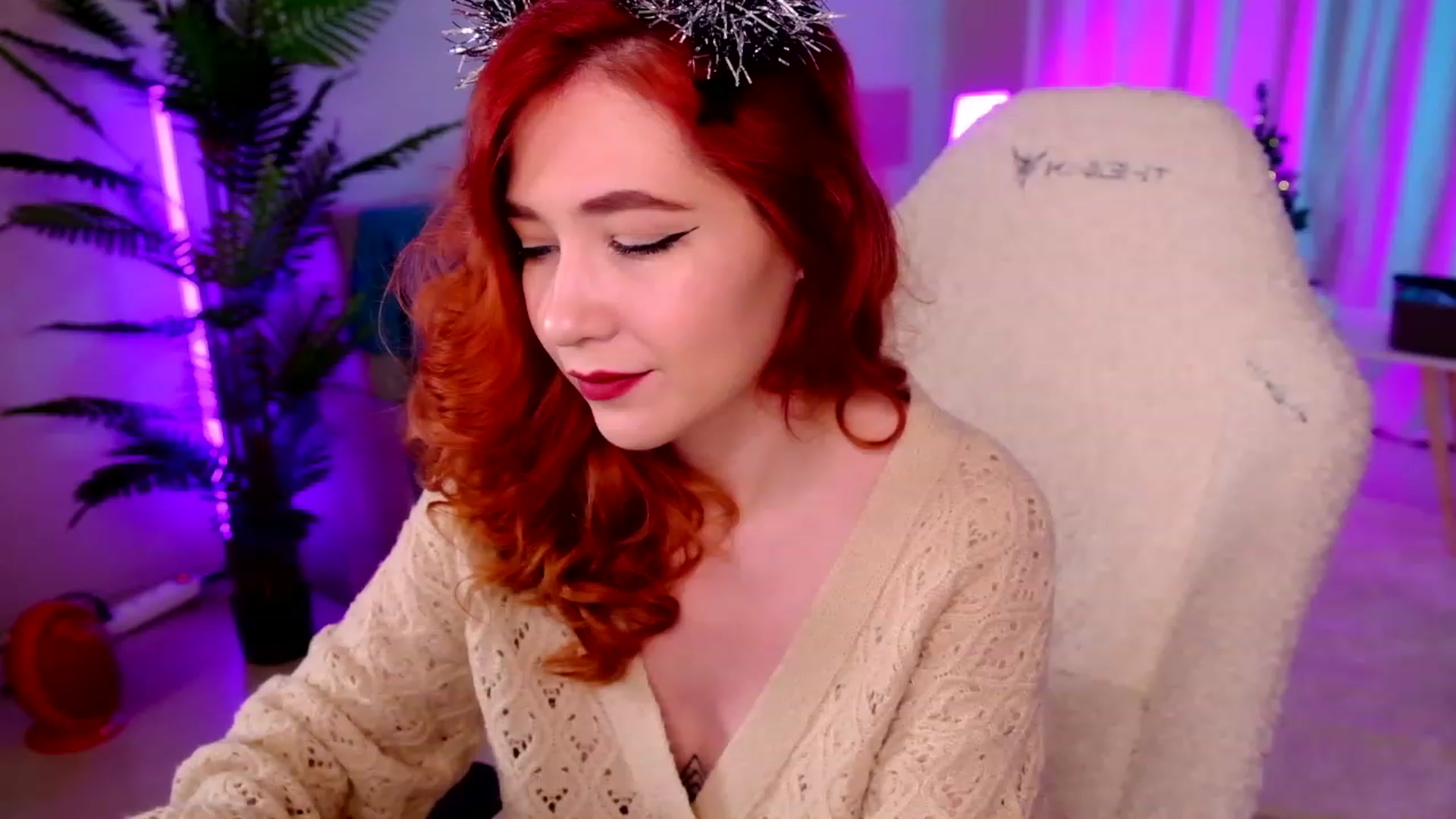 Gallery image thumbnail from SmthWrong's myfreecams stream on, 12/26/2023, 02:49 image 7 of 20