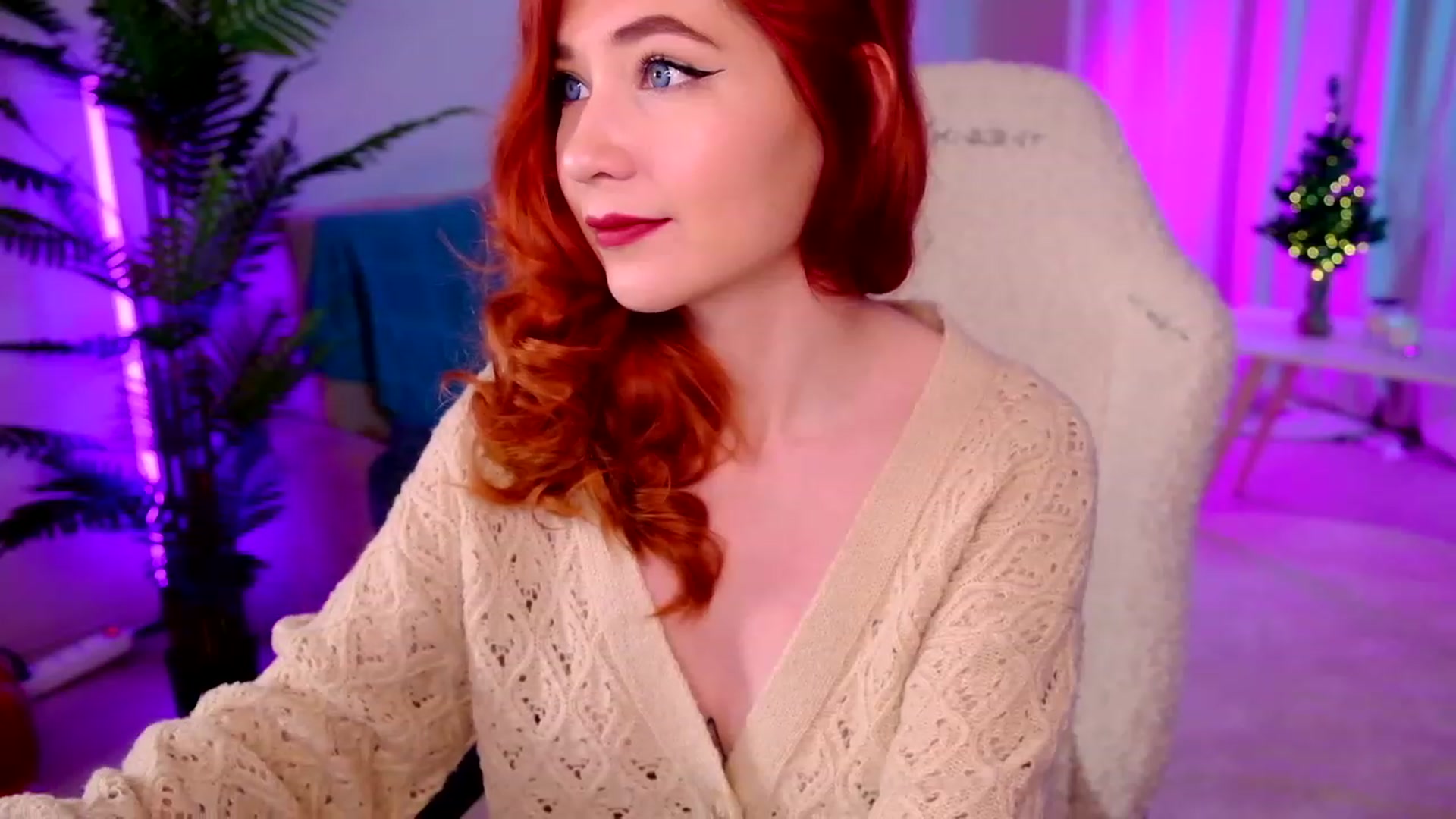 Gallery image thumbnail from SmthWrong's myfreecams stream on, 12/26/2023, 02:49 image 9 of 20