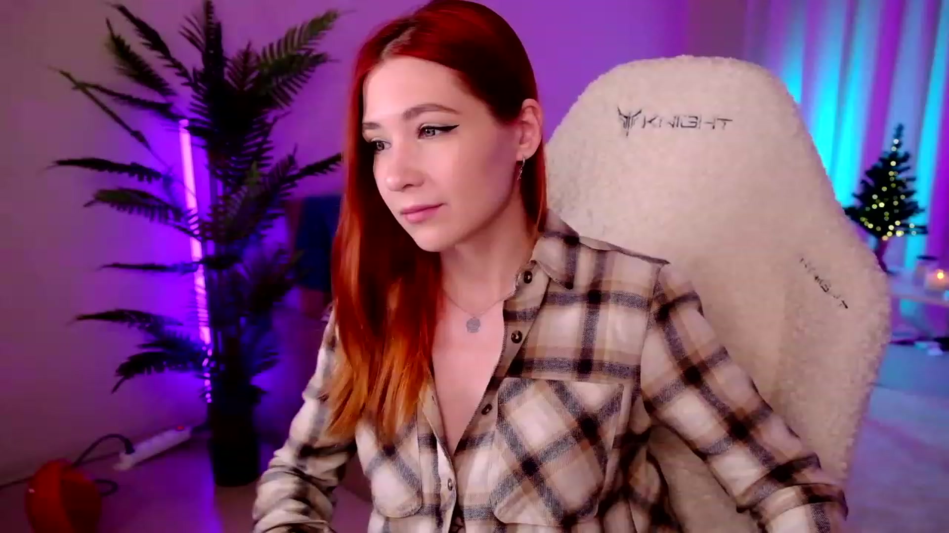 Gallery image thumbnail from SmthWrong's myfreecams stream on, 01/03/2024, 04:25 image 4 of 20