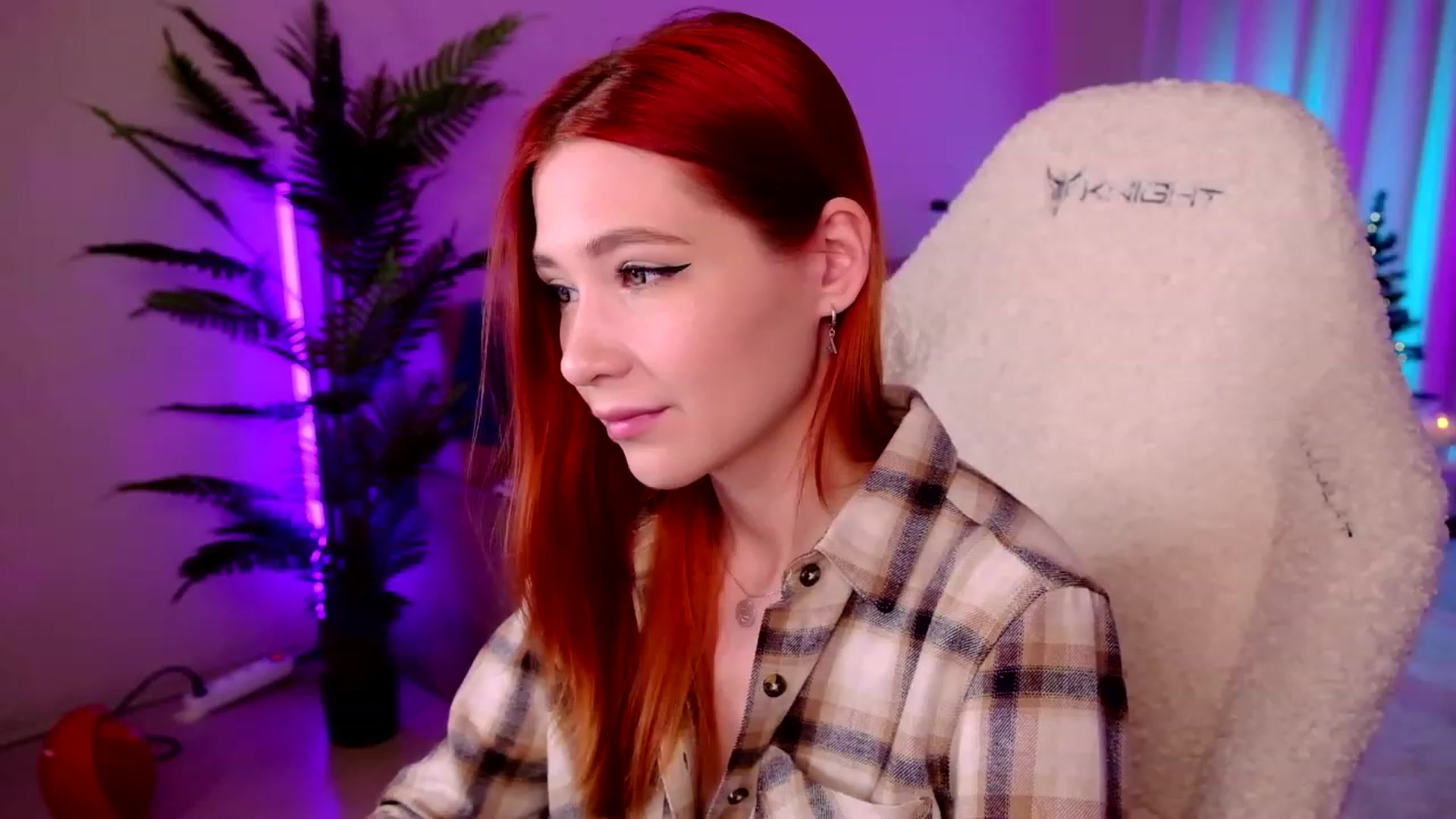 Gallery image thumbnail from SmthWrong's myfreecams stream on, 01/03/2024, 04:25 image 5 of 20