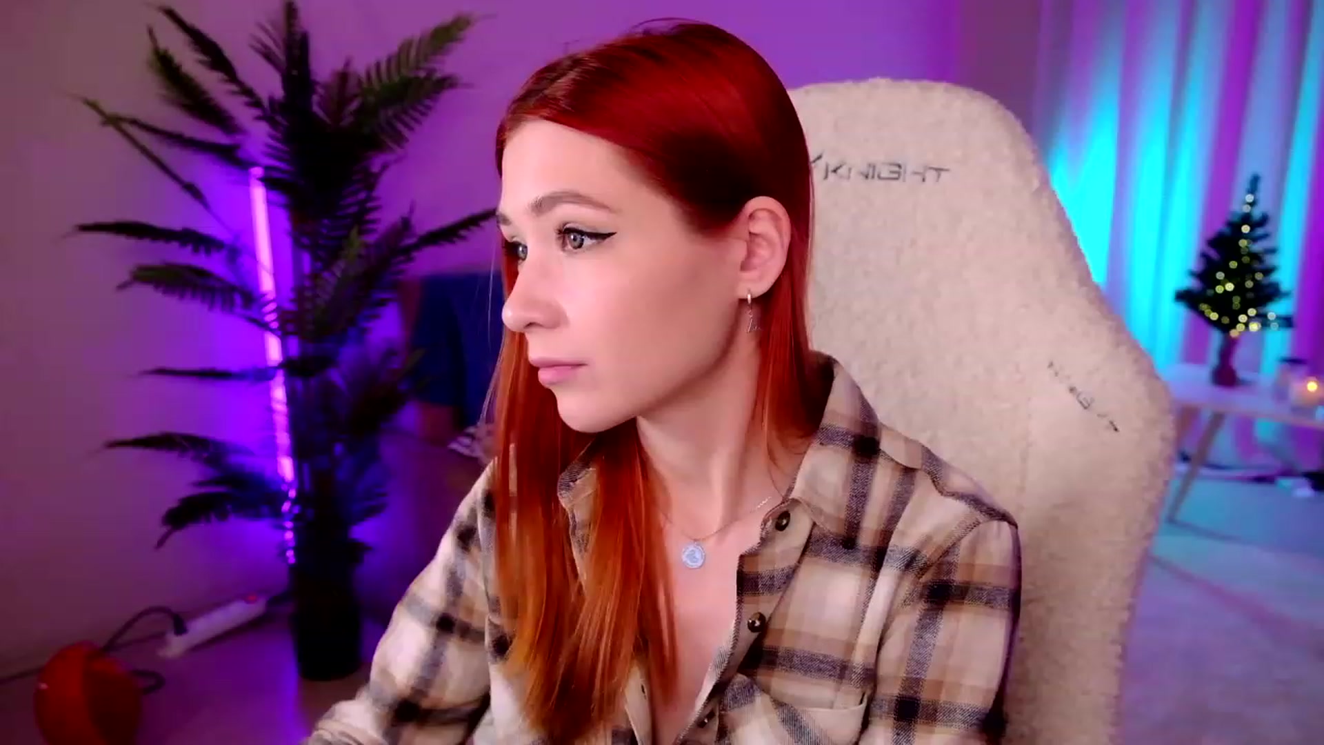 Gallery image thumbnail from SmthWrong's myfreecams stream on, 01/03/2024, 04:25 image 7 of 20