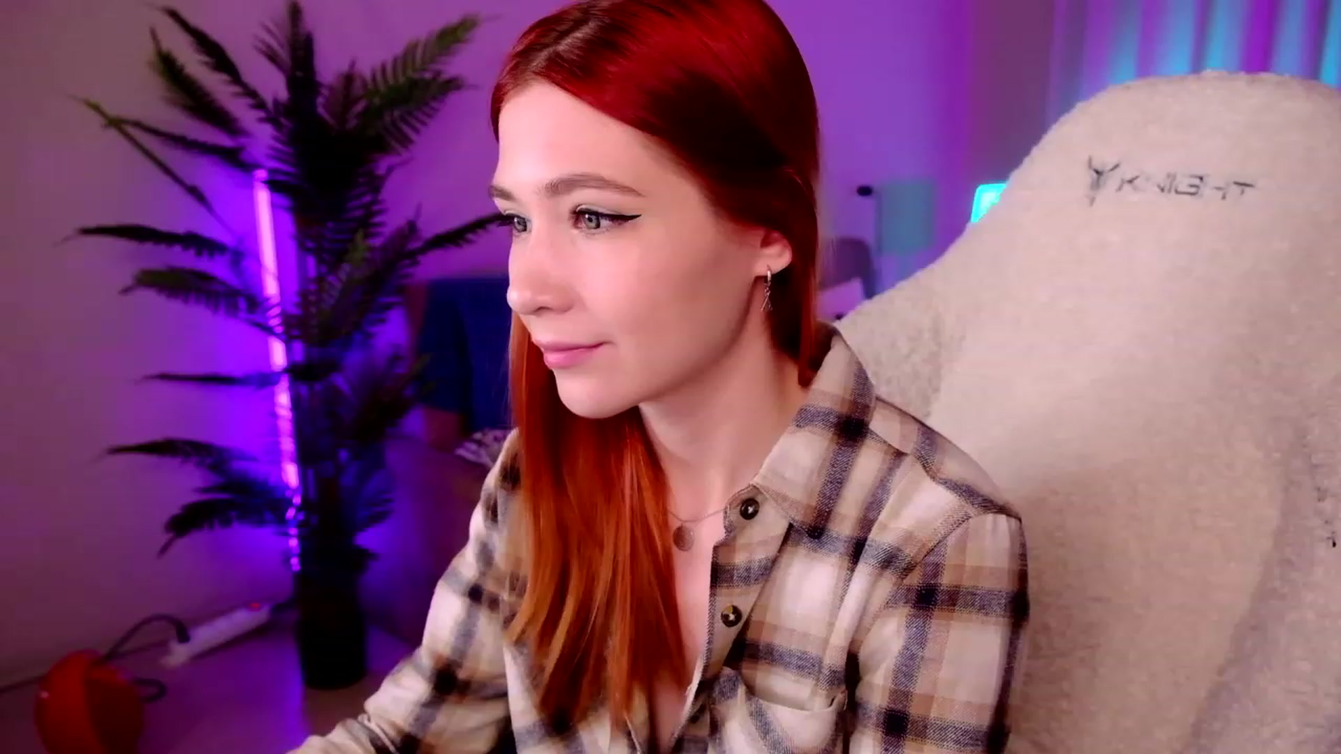 Gallery image thumbnail from SmthWrong's myfreecams stream on, 01/03/2024, 04:25 image 9 of 20
