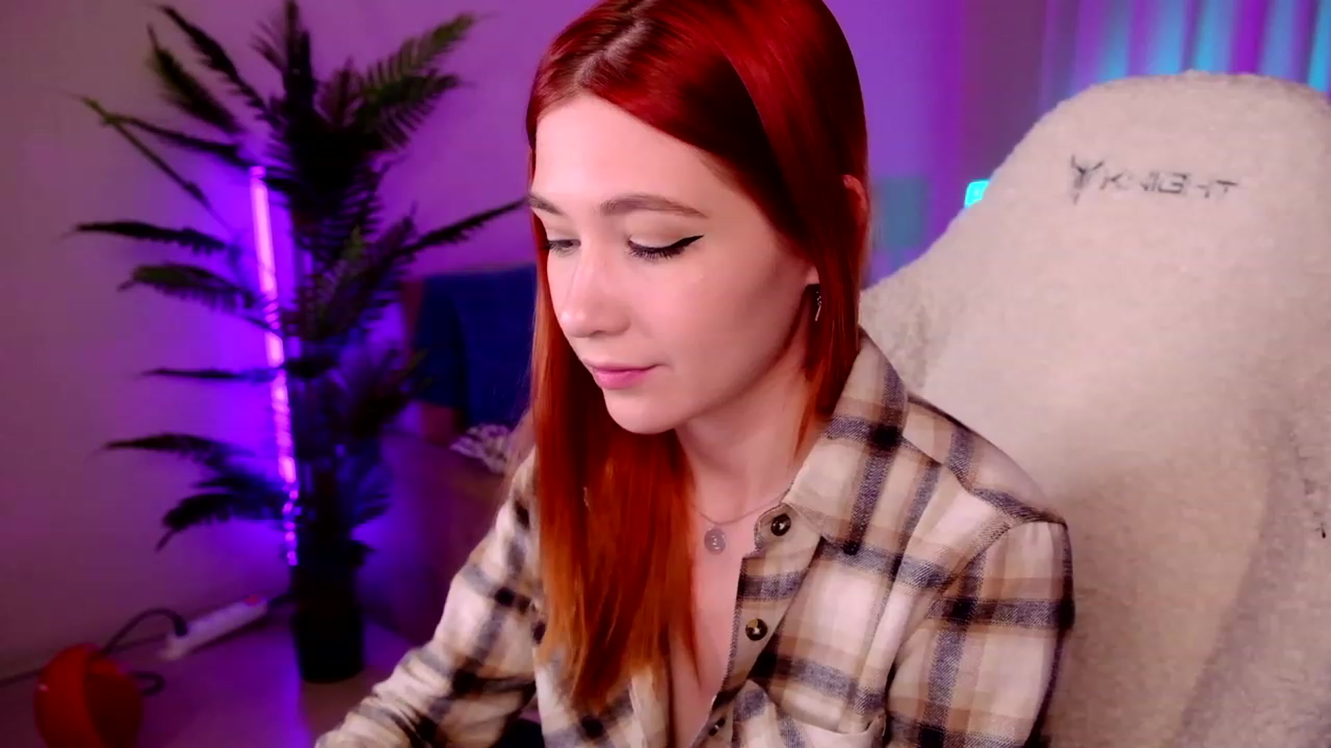 Gallery image thumbnail from SmthWrong's myfreecams stream on, 01/03/2024, 04:25 image 10 of 20