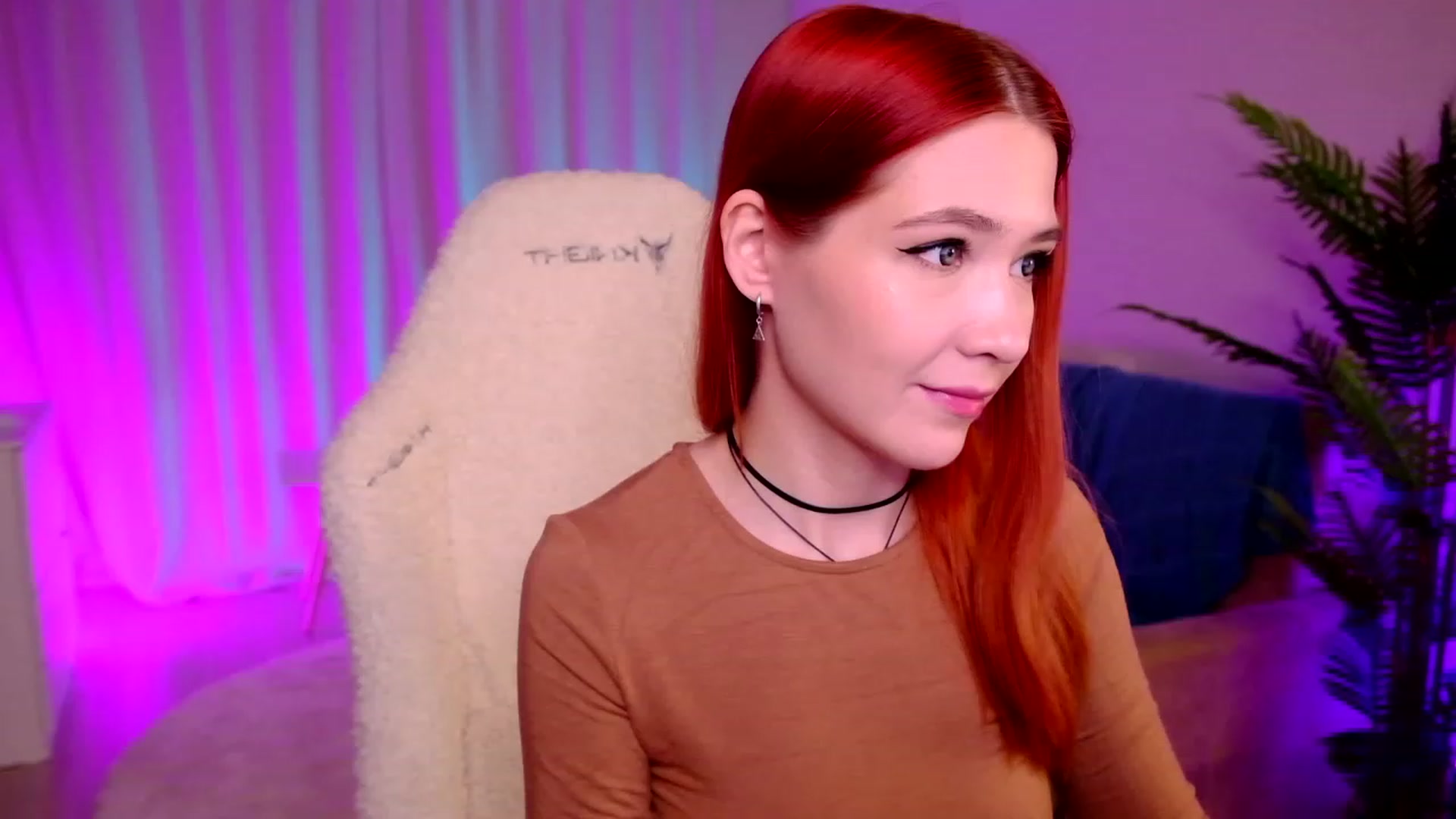Gallery image thumbnail from SmthWrong's myfreecams stream on, 01/10/2024, 02:09 image 1 of 20
