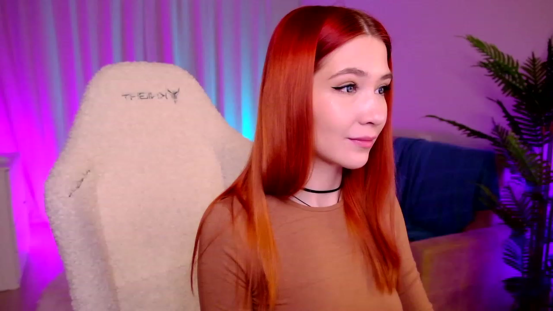 Gallery image thumbnail from SmthWrong's myfreecams stream on, 01/10/2024, 02:09 image 4 of 20