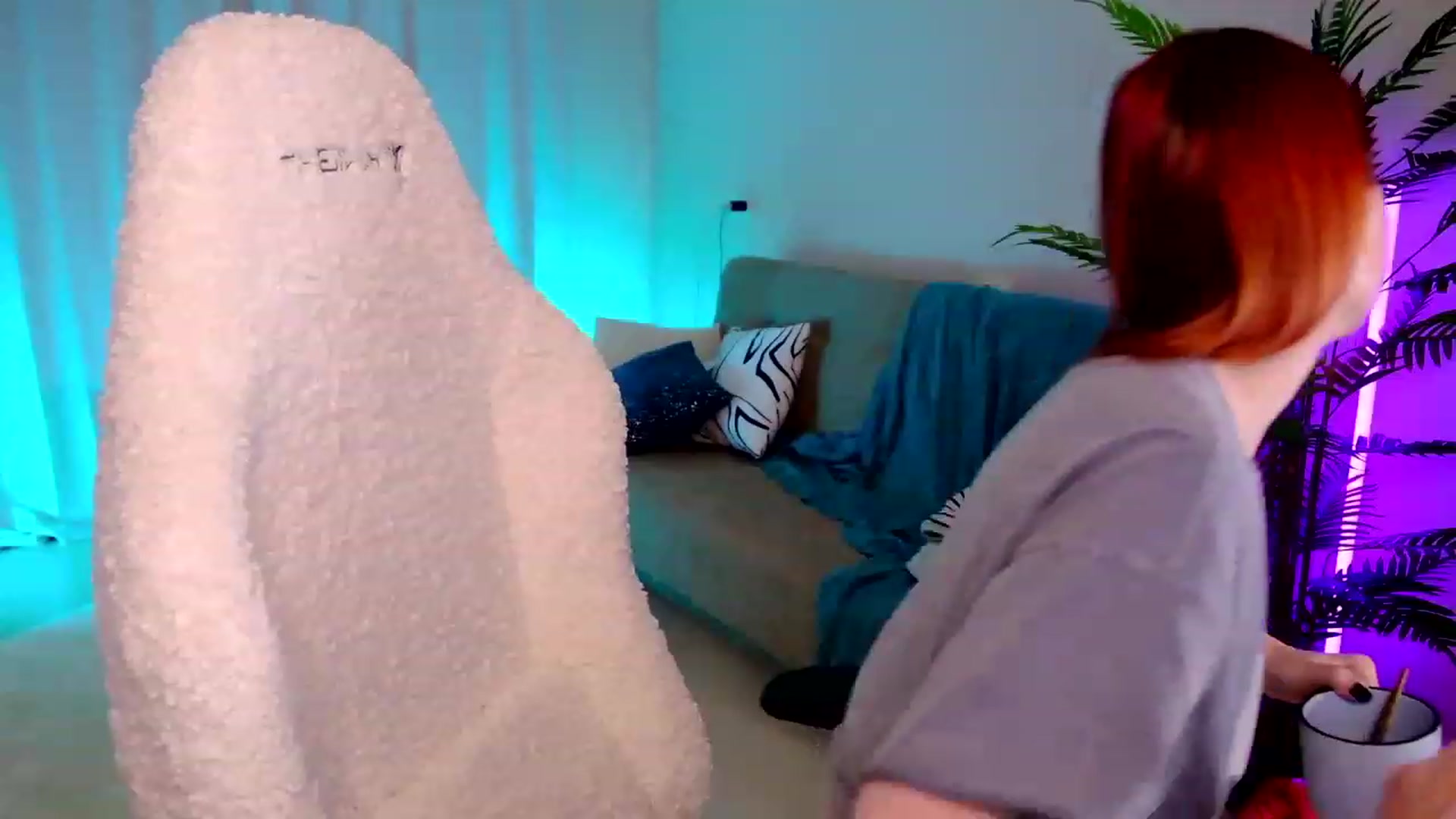 Gallery image thumbnail from SmthWrong's myfreecams stream on, 01/24/2024, 05:32 image 10 of 20