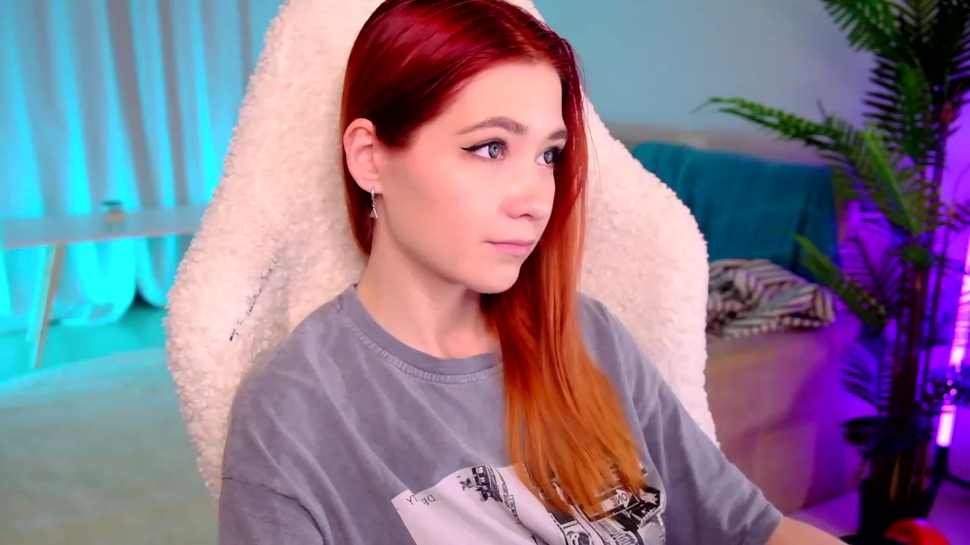 Gallery image thumbnail from SmthWrong's myfreecams stream on, 01/24/2024, 05:32 image 8 of 20