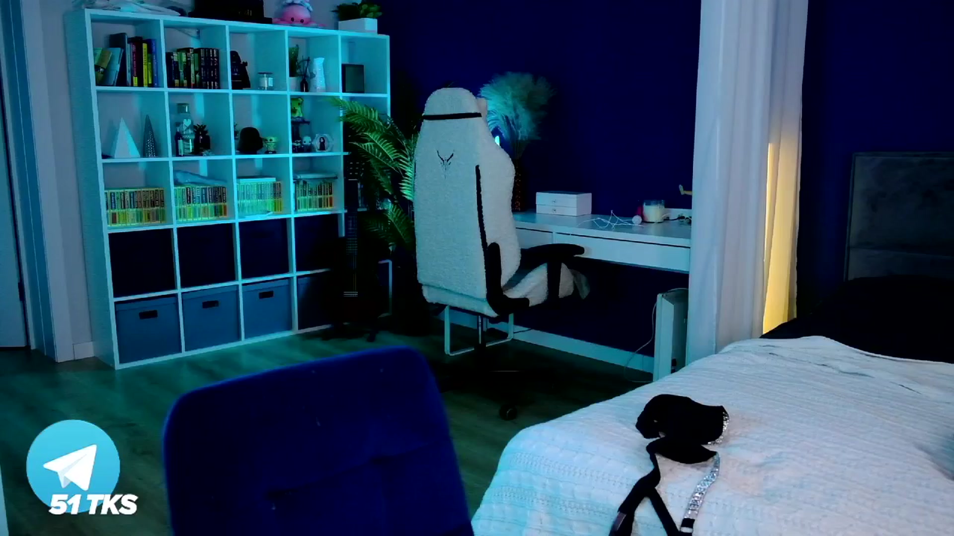 Gallery image thumbnail from SmthWrong's myfreecams stream on, 02/28/2024, 01:30 image 1 of 20