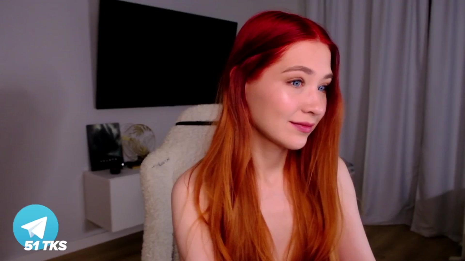 Gallery image thumbnail from SmthWrong's myfreecams stream on, 10/24/2024, 03:35 image 10 of 20