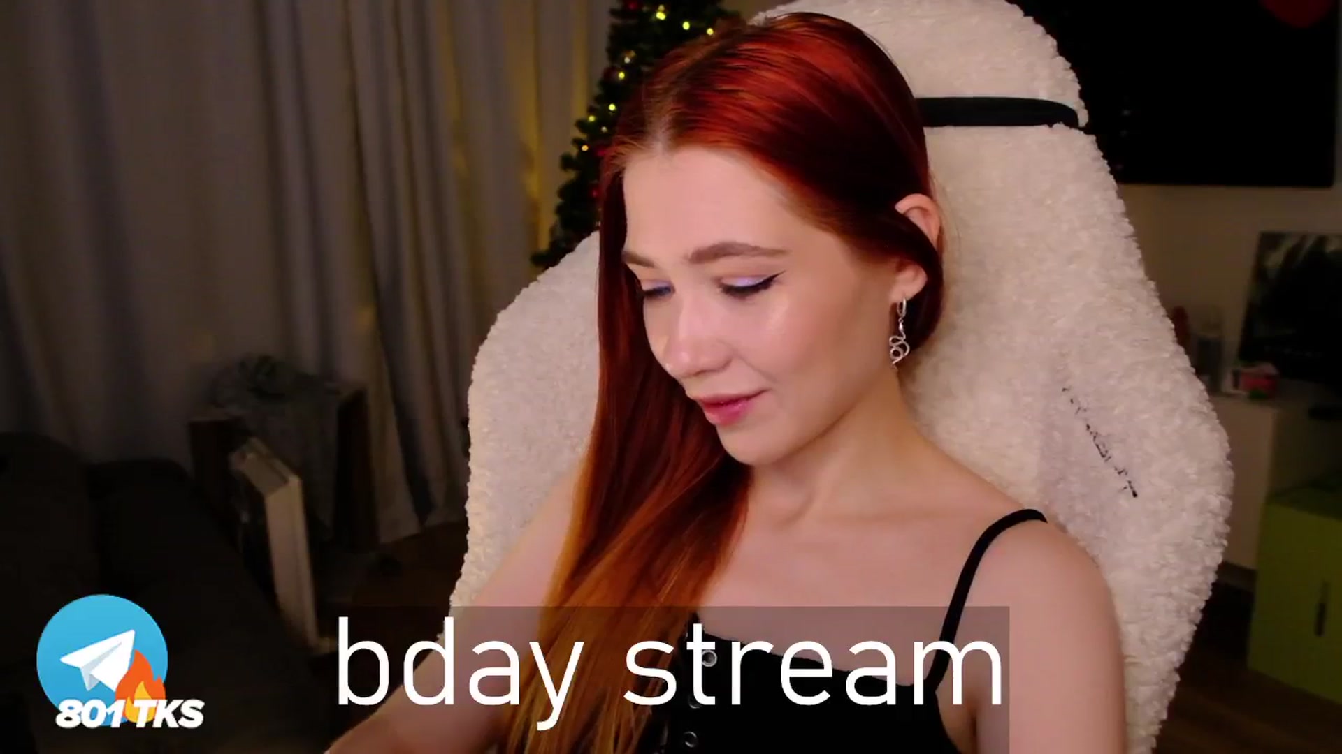 Gallery image thumbnail from SmthWrong's myfreecams stream on, 12/27/2024, 02:47 image 11 of 20