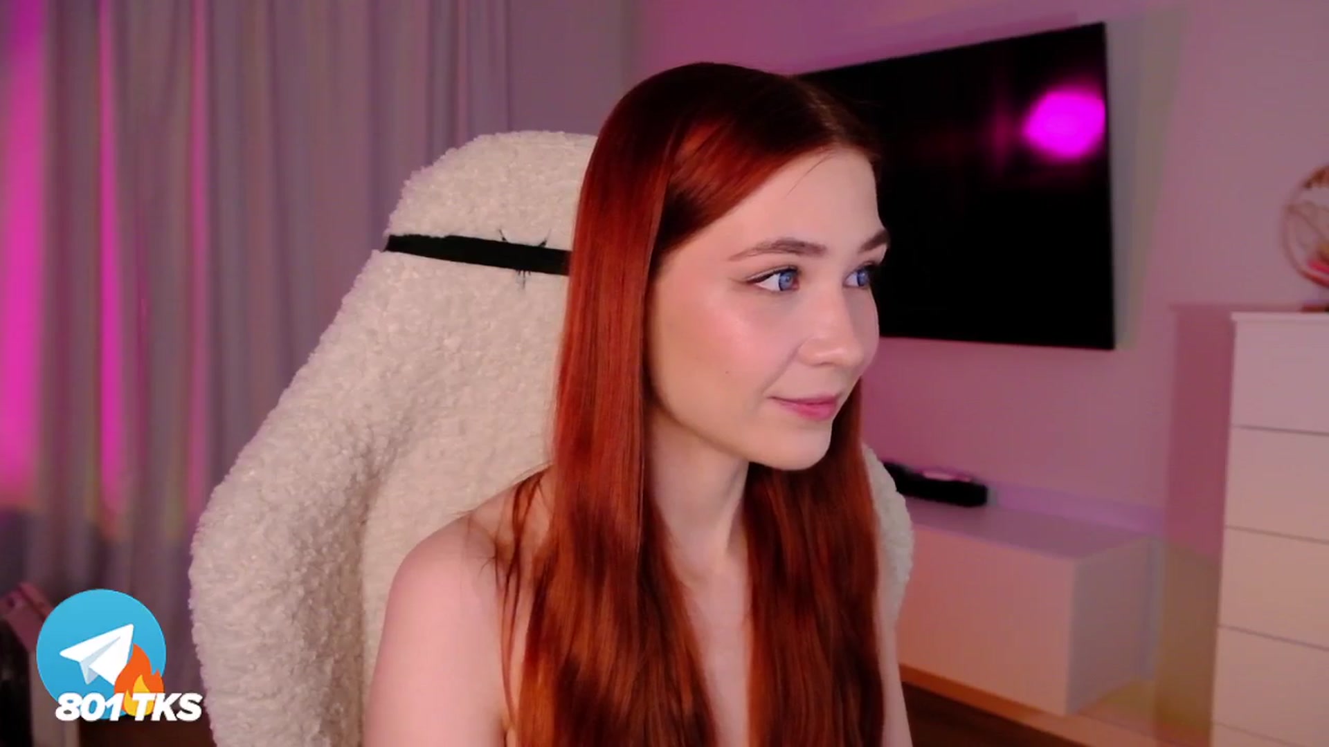 Gallery image thumbnail from SmthWrong's myfreecams stream on, 03/01/2025, 01:01 image 6 of 20