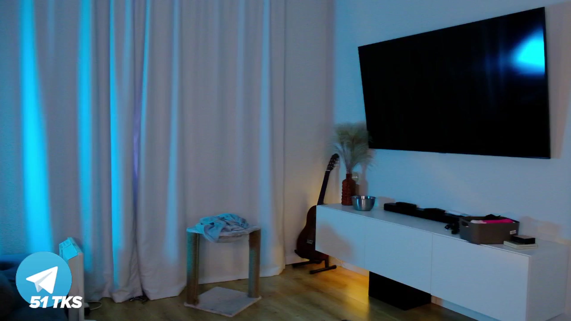 Gallery image thumbnail from SmthWrong's myfreecams stream on, 04/13/2025, 05:44 image 1 of 20