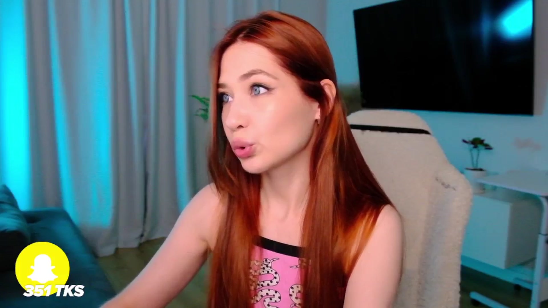 Gallery image thumbnail from SmthWrong's myfreecams stream on, 05/29/2025, 02:40 image 6 of 20