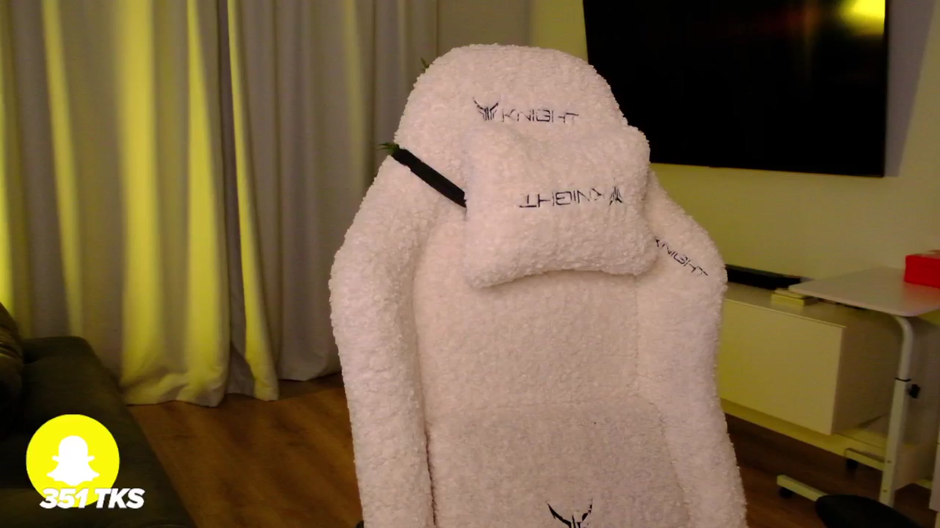 Gallery image thumbnail from SmthWrong's myfreecams stream on, 06/07/2025, 24:36 image 1 of 20
