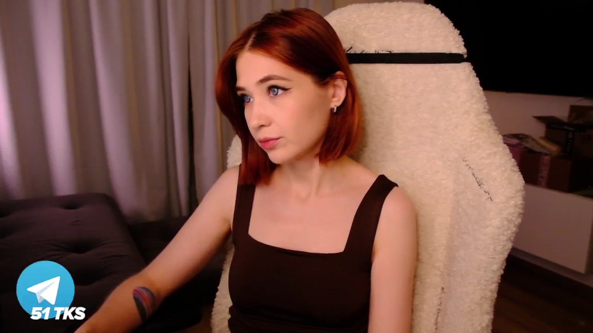 Gallery image thumbnail from SmthWrong's myfreecams stream on, 09/18/2025, 24:25 image 12 of 20