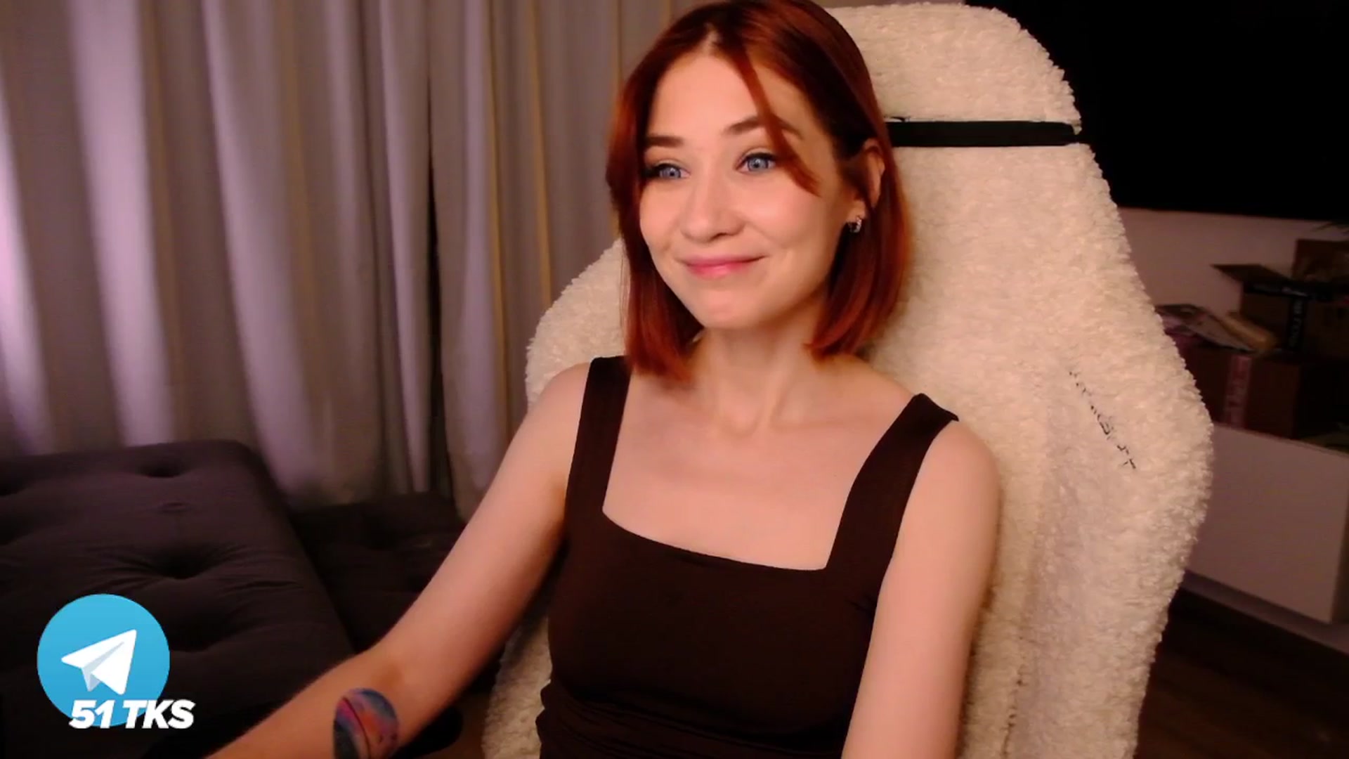 Gallery image thumbnail from SmthWrong's myfreecams stream on, 09/18/2025, 24:25 image 8 of 20