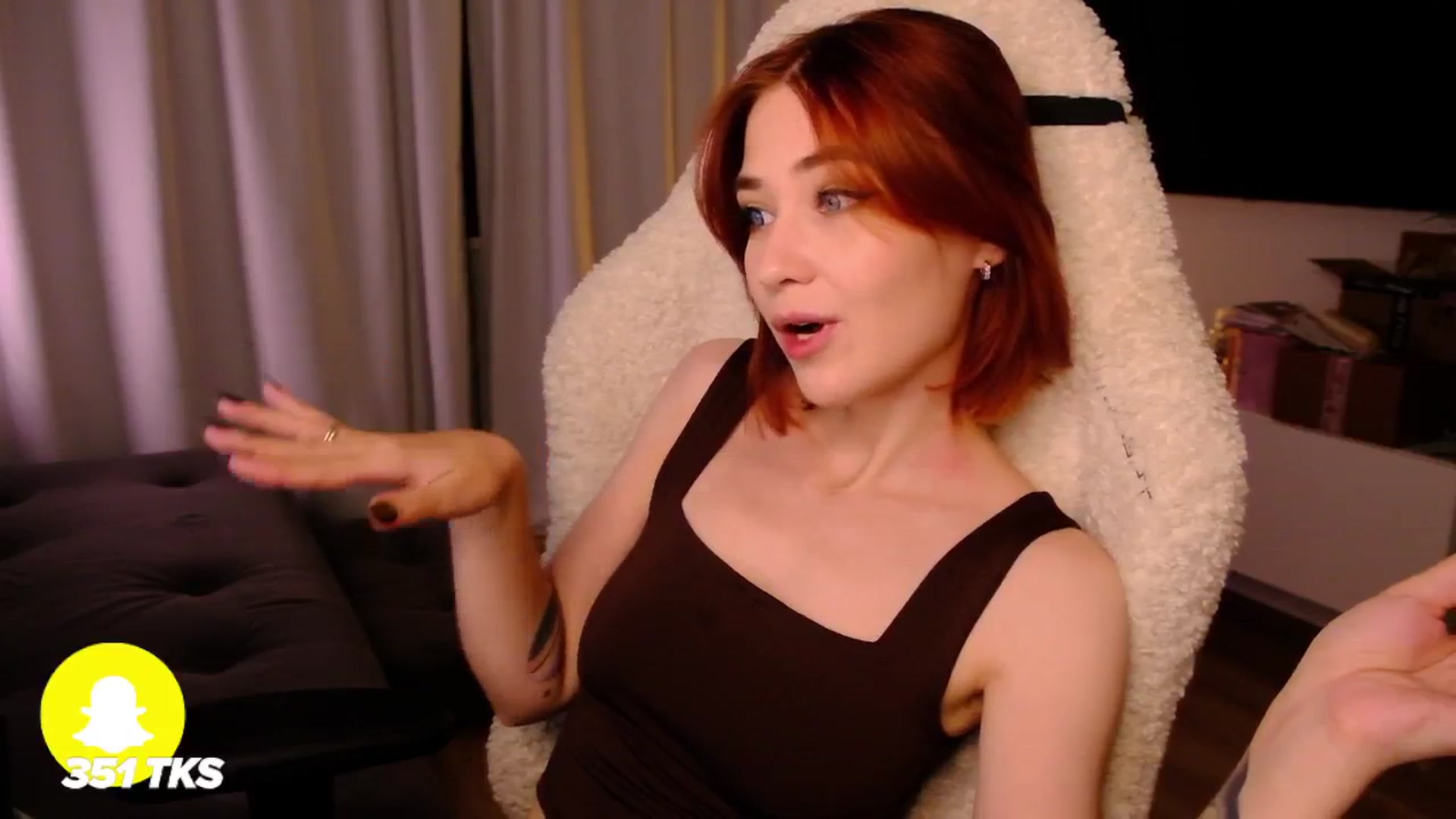 Gallery image thumbnail from SmthWrong's myfreecams stream on, 09/18/2025, 24:25 image 20 of 20