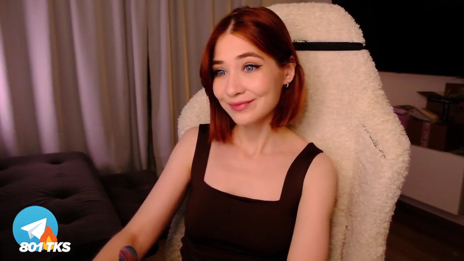 Gallery image thumbnail from SmthWrong's myfreecams stream on, 09/18/2025, 24:25 image 13 of 20