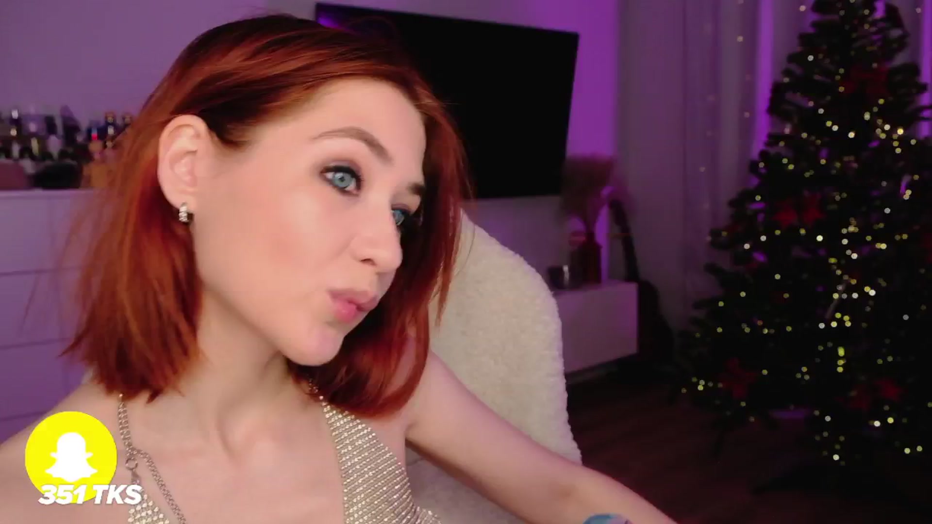 Gallery image thumbnail from SmthWrong's myfreecams stream on, 12/19/2025, 23:21 image 15 of 20
