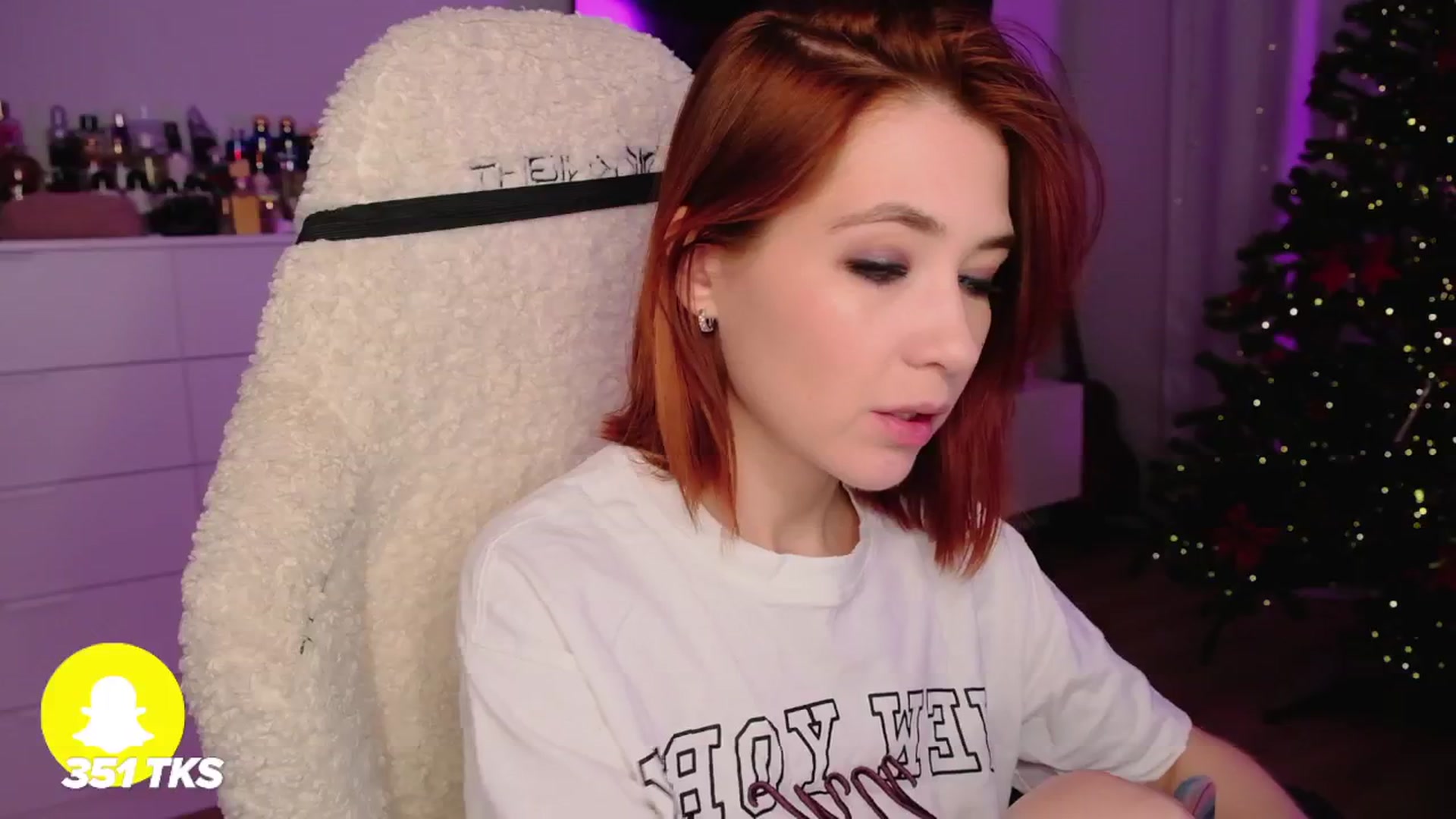 Gallery image thumbnail from SmthWrong's myfreecams stream on, 12/20/2025, 01:17 image 9 of 20