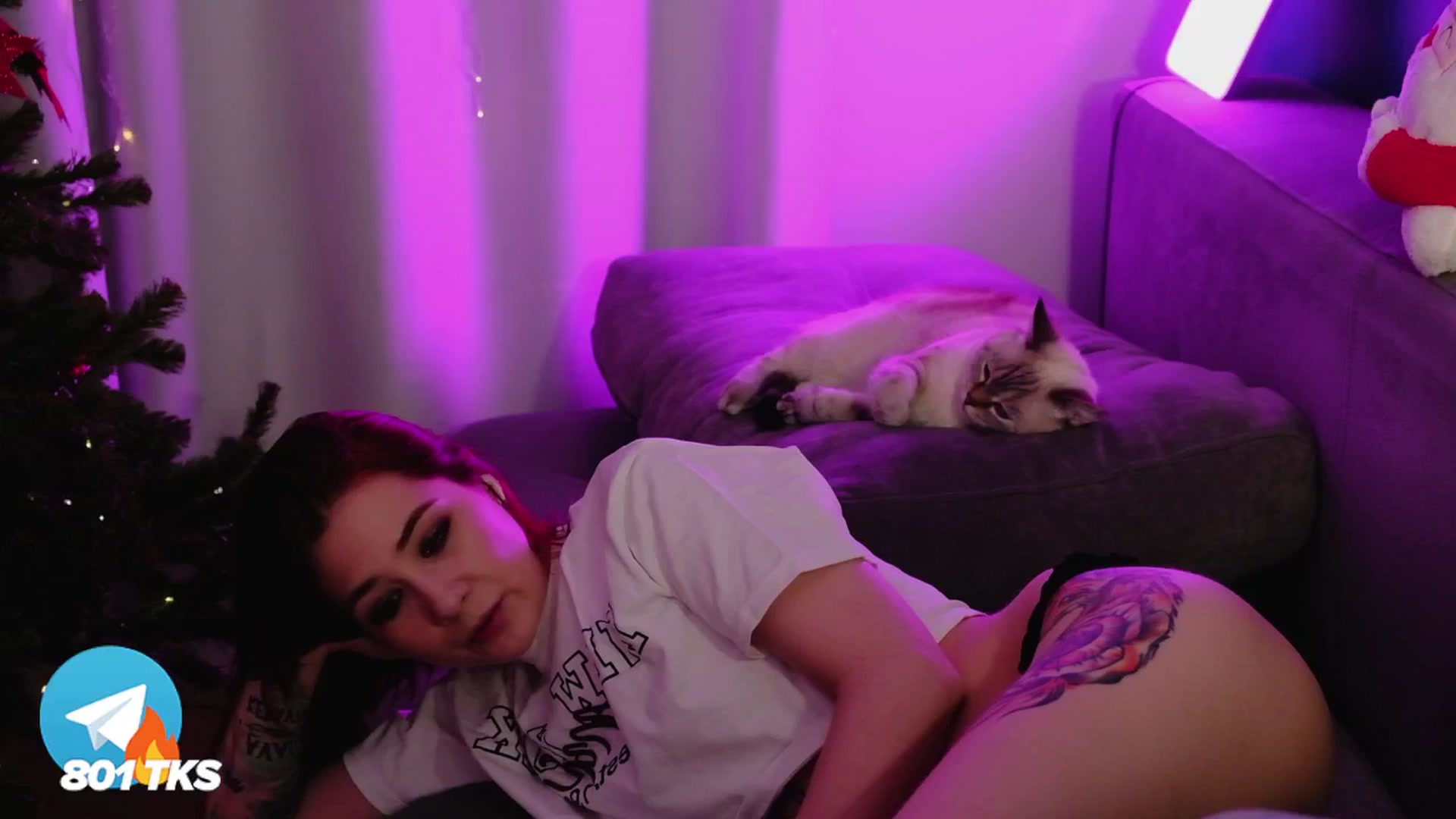 Gallery image thumbnail from SmthWrong's myfreecams stream on, 12/20/2025, 01:17 image 18 of 20