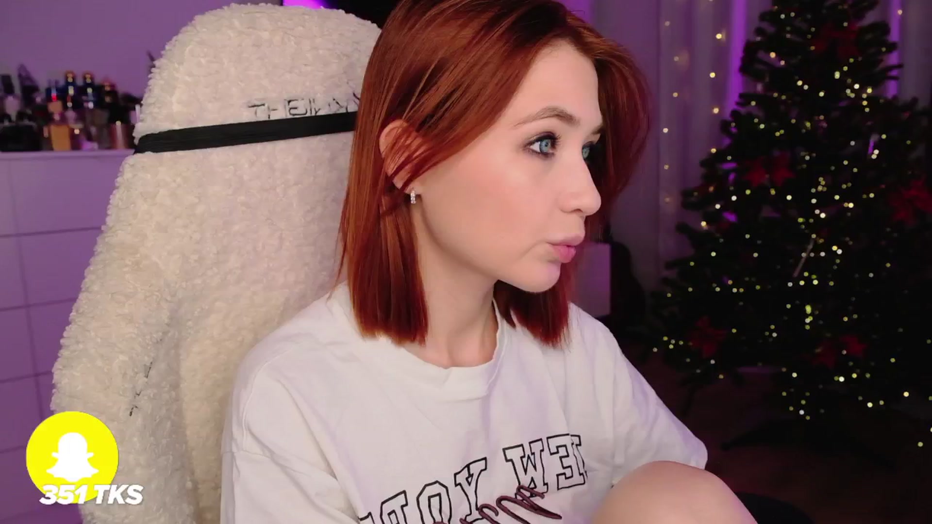 Gallery image thumbnail from SmthWrong's myfreecams stream on, 12/20/2025, 01:17 image 3 of 20
