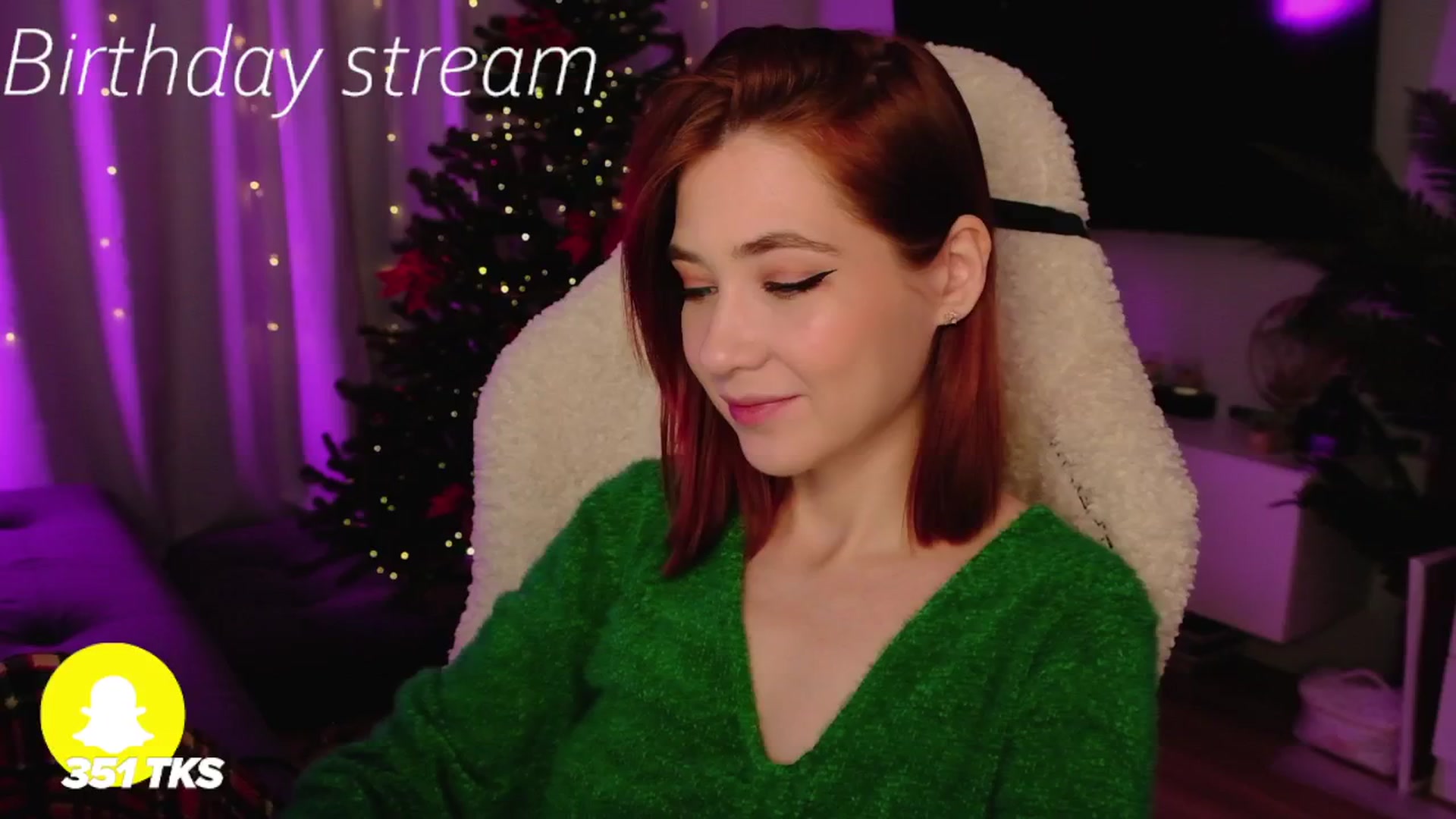 Gallery image thumbnail from SmthWrong's myfreecams stream on, 12/27/2025, 24:06 image 14 of 20