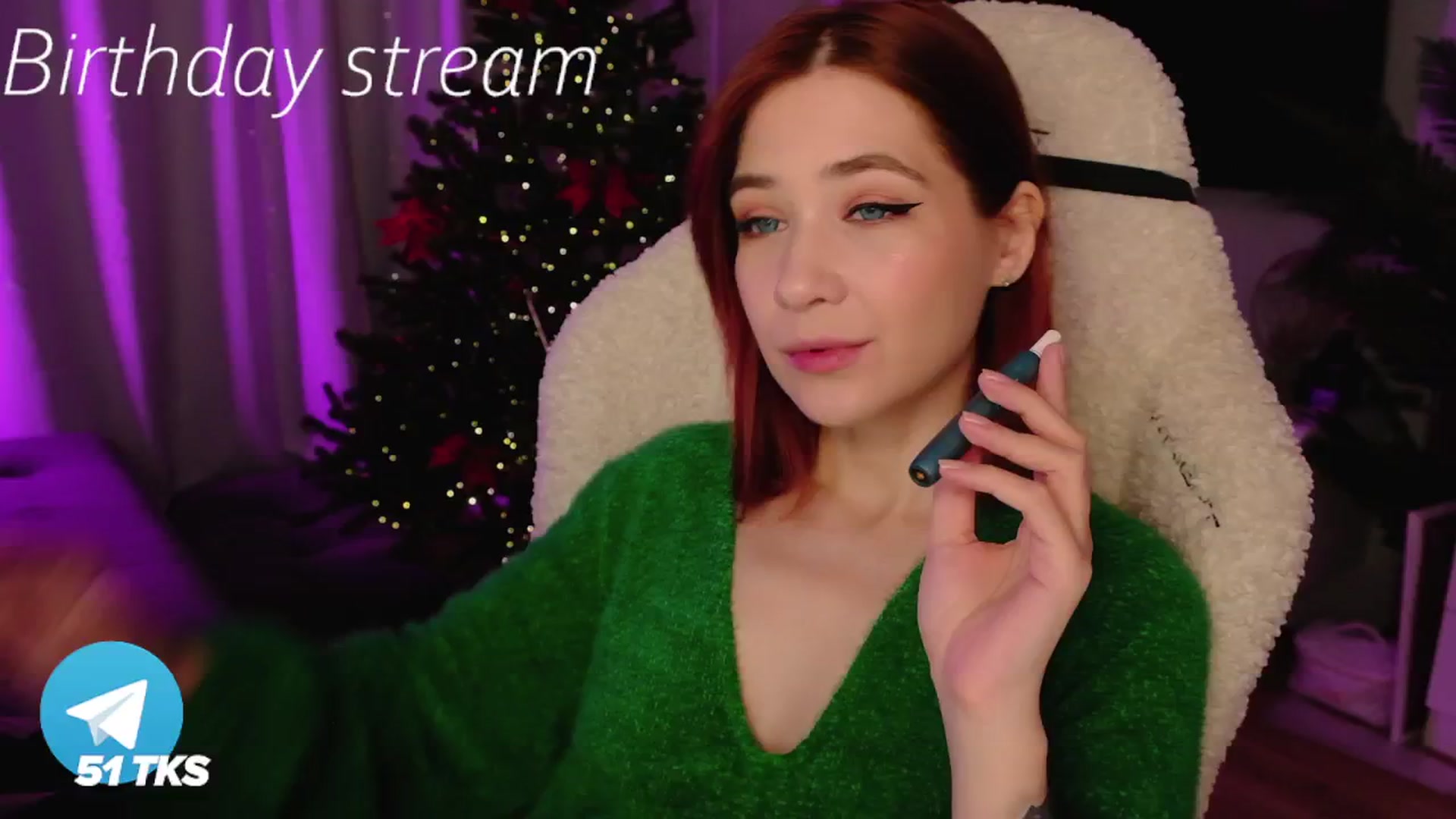 Gallery image thumbnail from SmthWrong's myfreecams stream on, 12/27/2025, 24:06 image 19 of 20