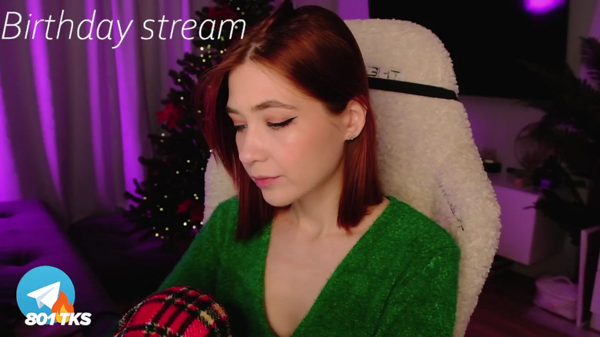 Gallery image thumbnail from SmthWrong's myfreecams stream on, 12/27/2025, 24:06 image 9 of 20