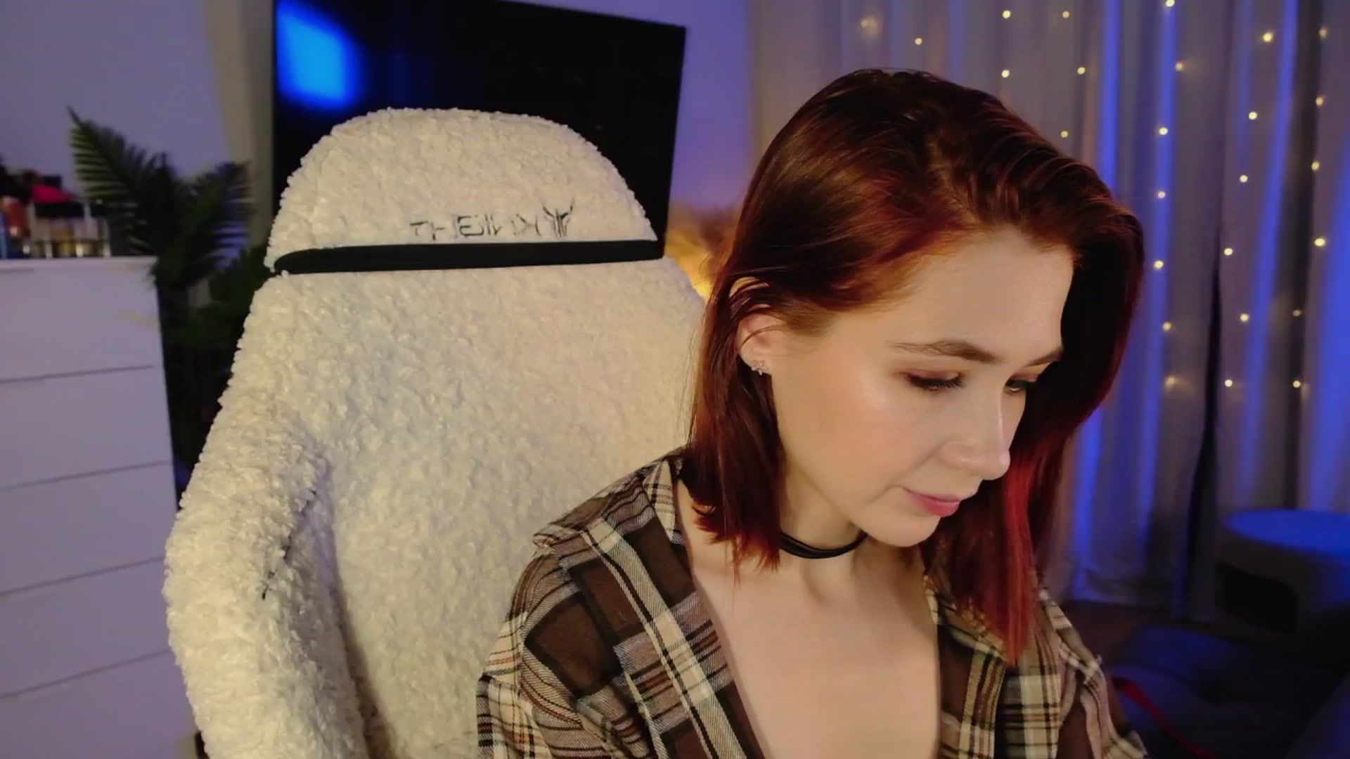 Gallery image thumbnail from SmthWrong's myfreecams stream on, 01/08/2026, 02:22 image 1 of 20