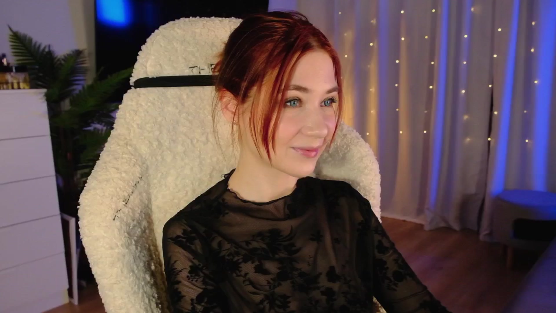 Gallery image thumbnail from SmthWrong's myfreecams stream on, 01/10/2026, 01:30 image 5 of 20