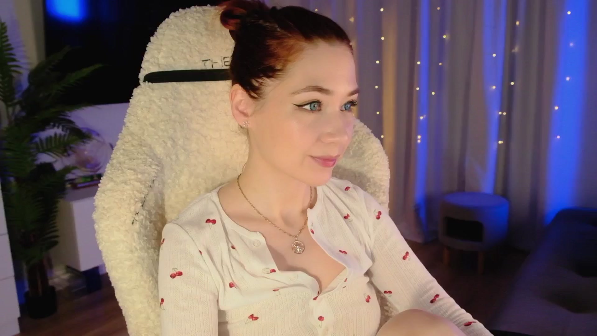 Gallery image thumbnail from SmthWrong's myfreecams stream on, 01/24/2026, 01:33 image 4 of 20