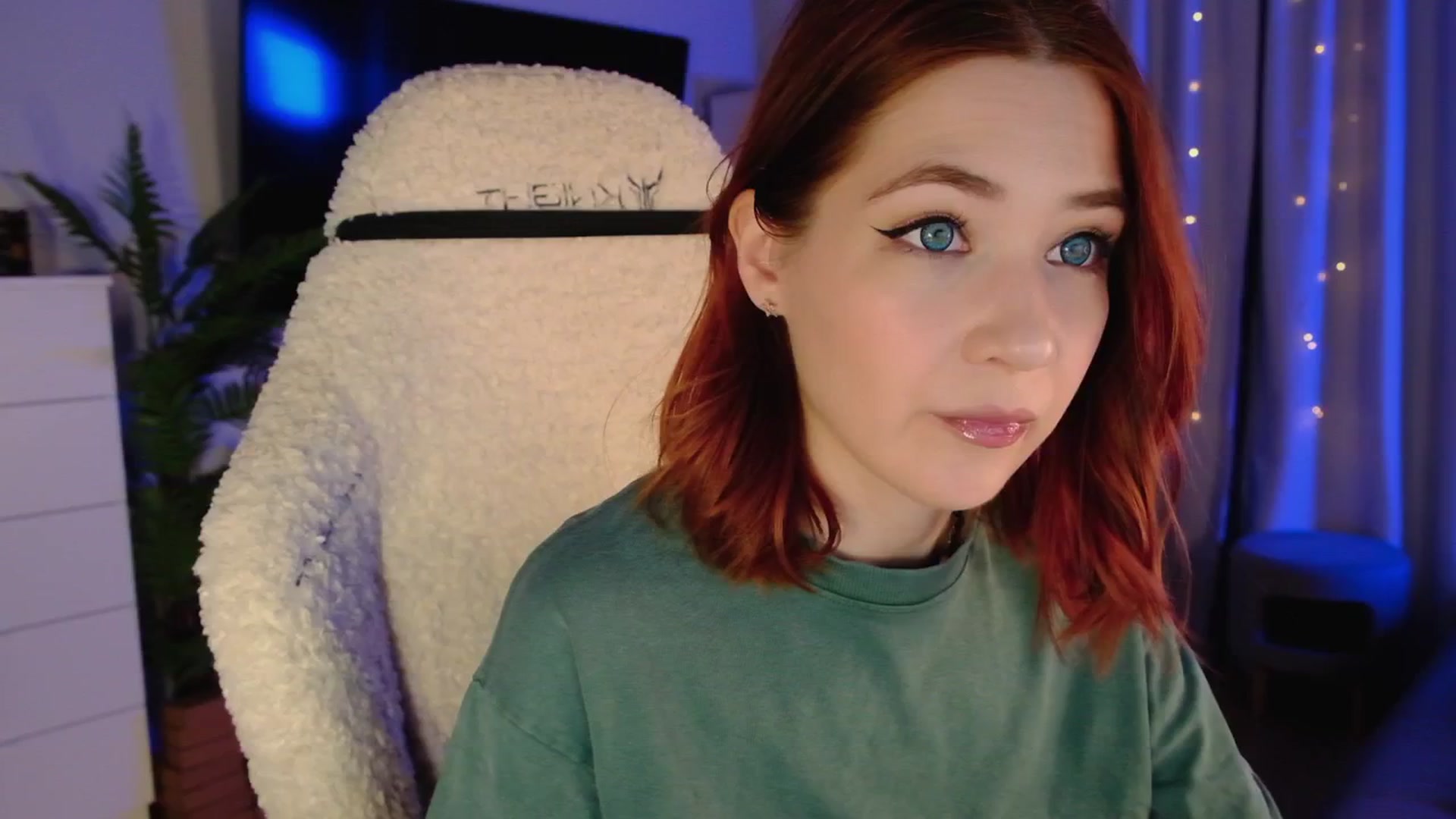 Gallery image thumbnail from SmthWrong's myfreecams stream on, 01/30/2026, 02:05 image 16 of 20