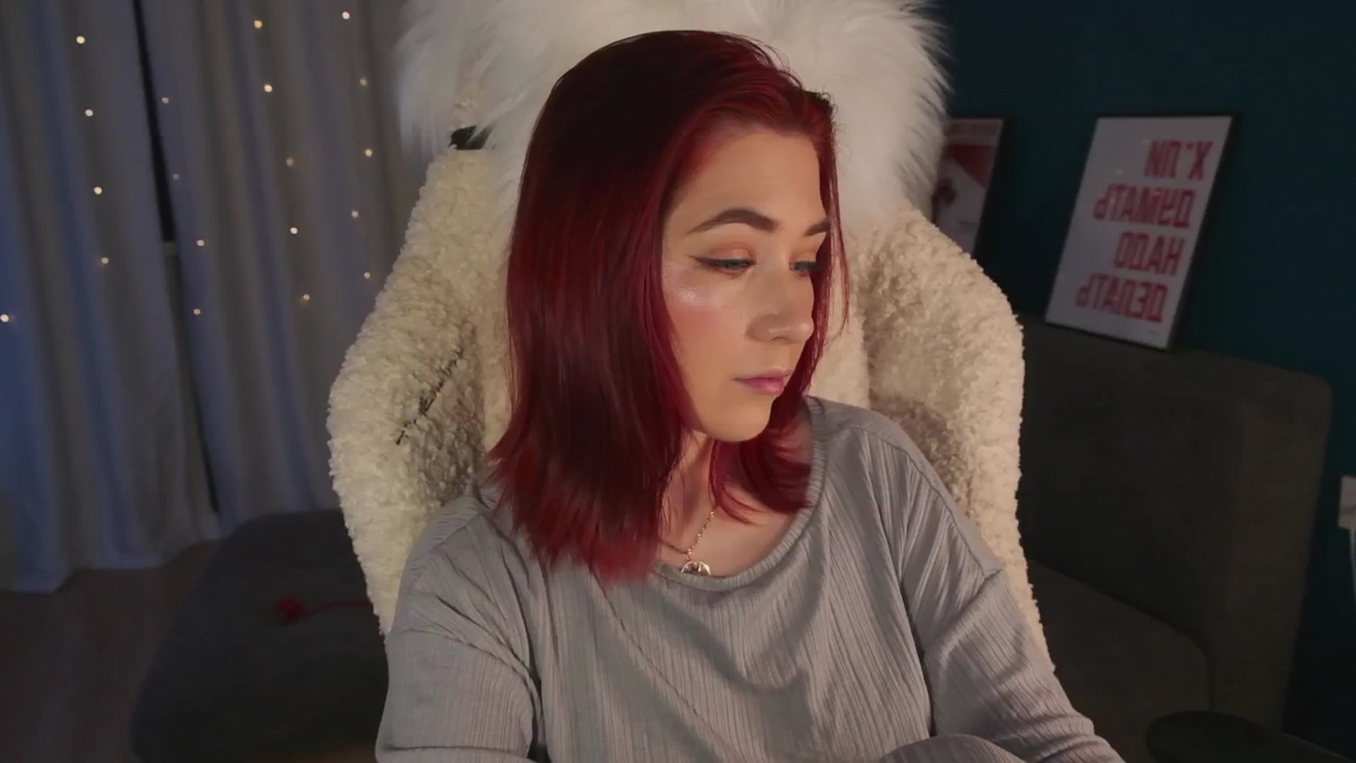 Gallery image thumbnail from SmthWrong's myfreecams stream on, 03/09/2026, 24:37 image 18 of 20
