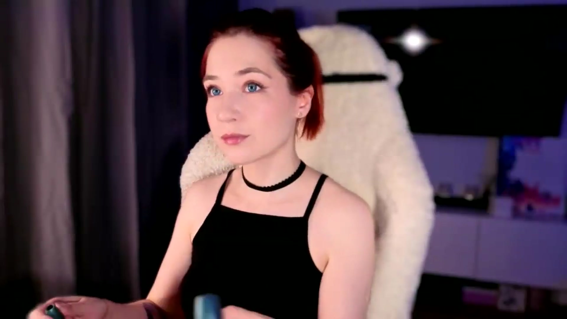 Gallery image thumbnail from SmthWrong's myfreecams stream on, 05/06/2026, 23:26 image 17 of 20