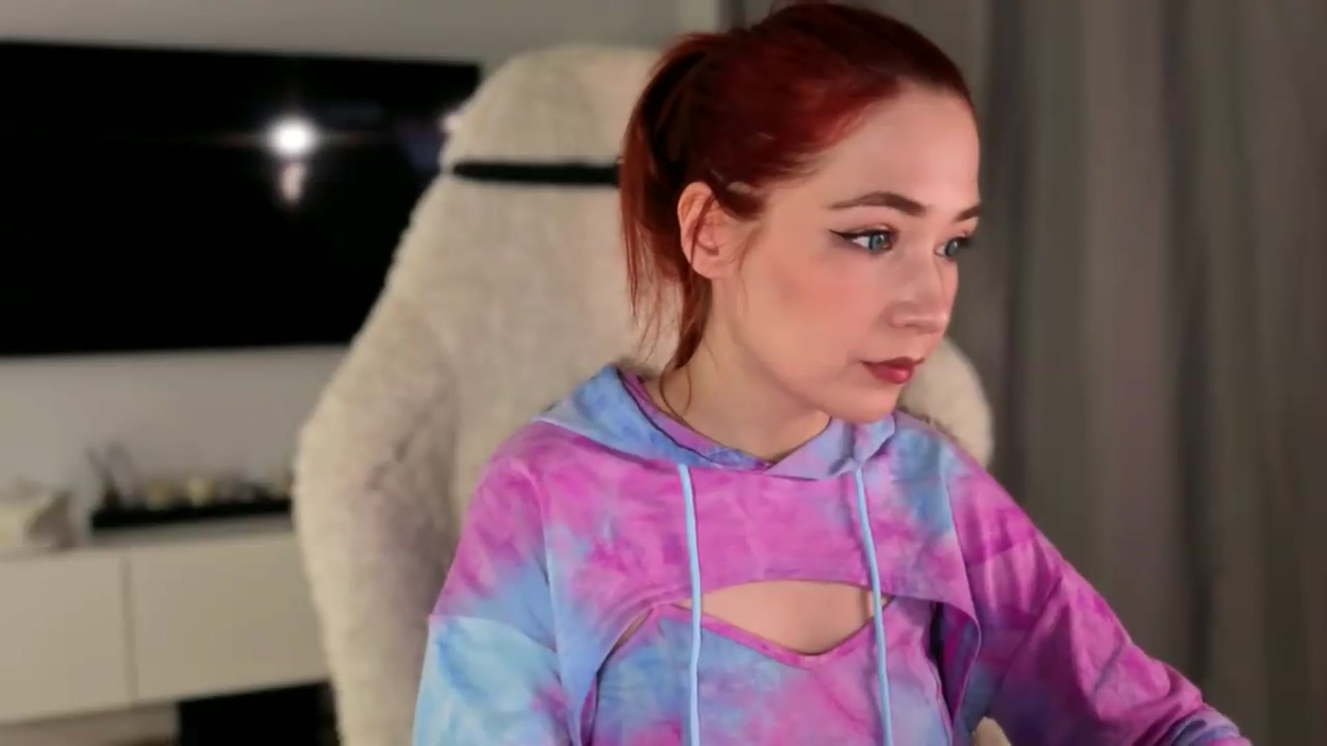 Gallery image thumbnail from SmthWrong's myfreecams stream on, 05/30/2026, 01:44 image 8 of 20