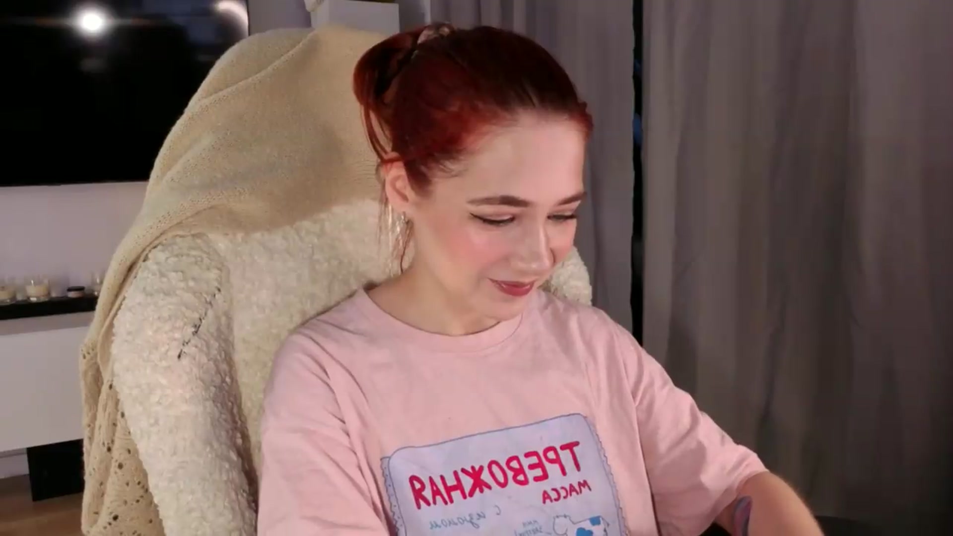 Gallery image thumbnail from SmthWrong's myfreecams stream on, 06/11/2026, 24:06 image 20 of 20