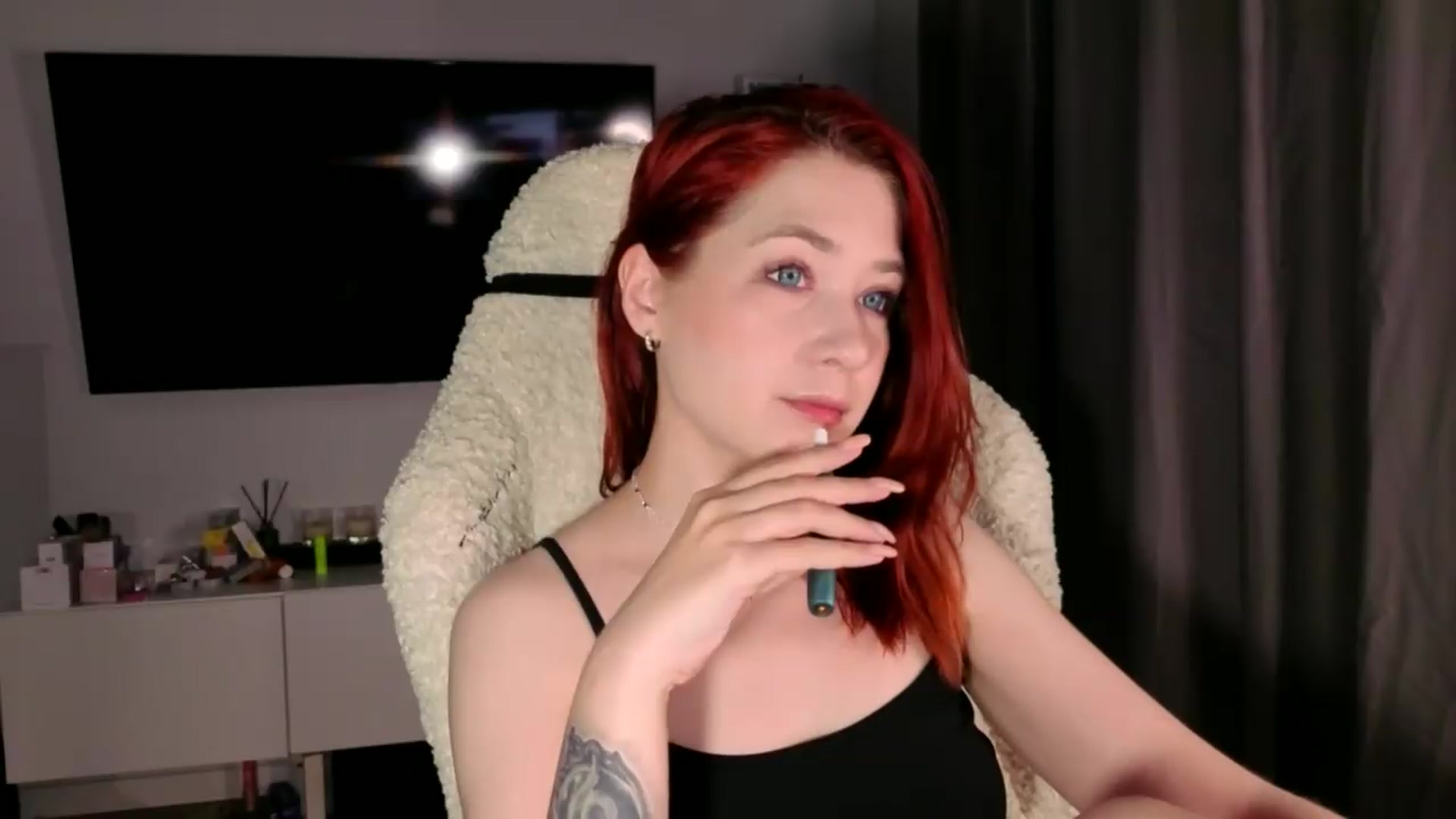 Gallery image thumbnail from SmthWrong's myfreecams stream on, 06/14/2026, 02:08 image 12 of 20