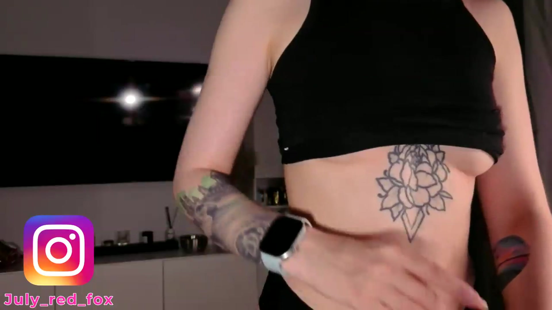 Gallery image thumbnail from SmthWrong's myfreecams stream on, 06/21/2026, 24:00 image 15 of 20