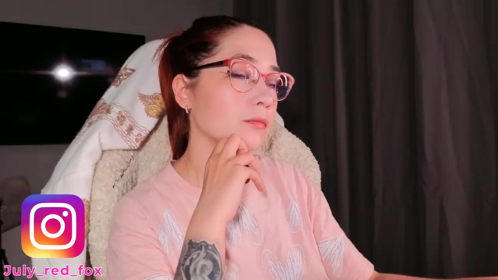 Gallery image thumbnail from SmthWrong's myfreecams stream on, 07/12/2026, 24:42 image 5 of 20