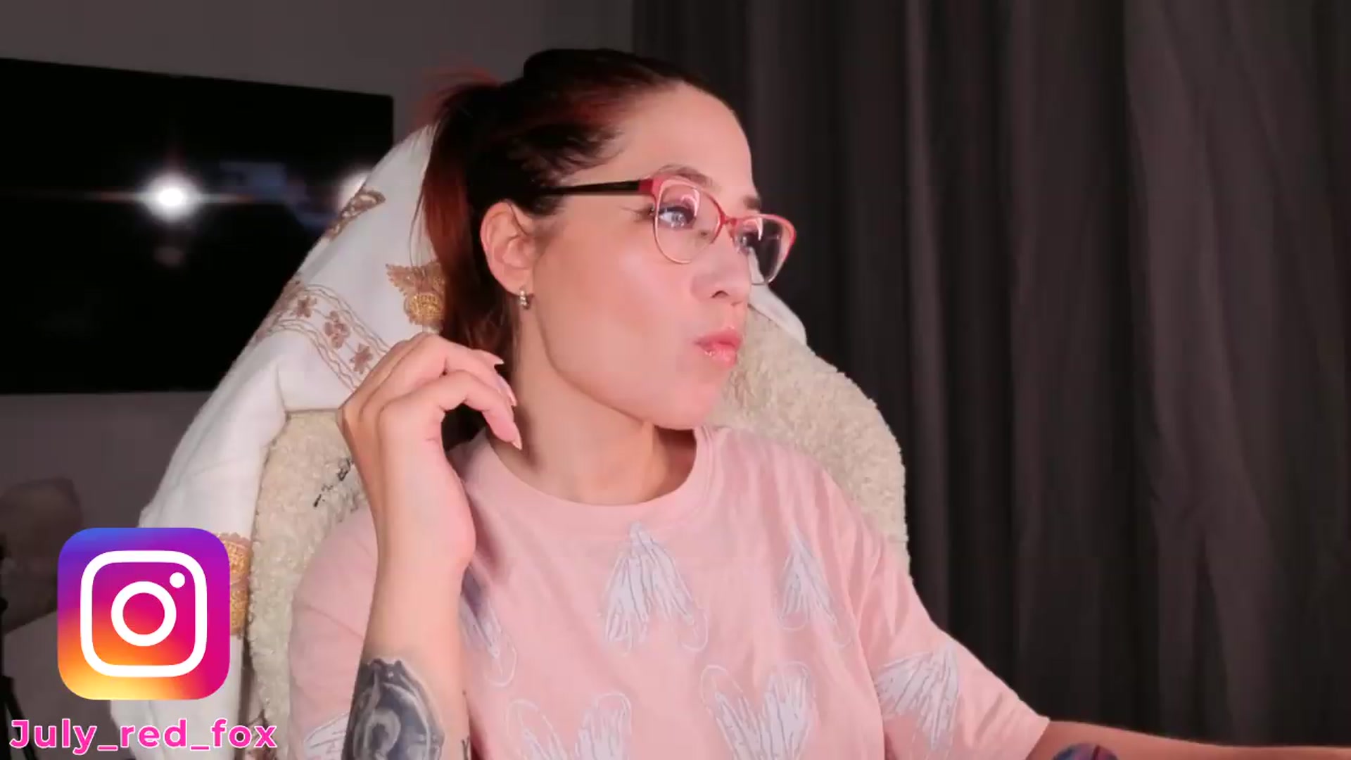 Gallery image thumbnail from SmthWrong's myfreecams stream on, 07/12/2026, 24:42 image 7 of 20