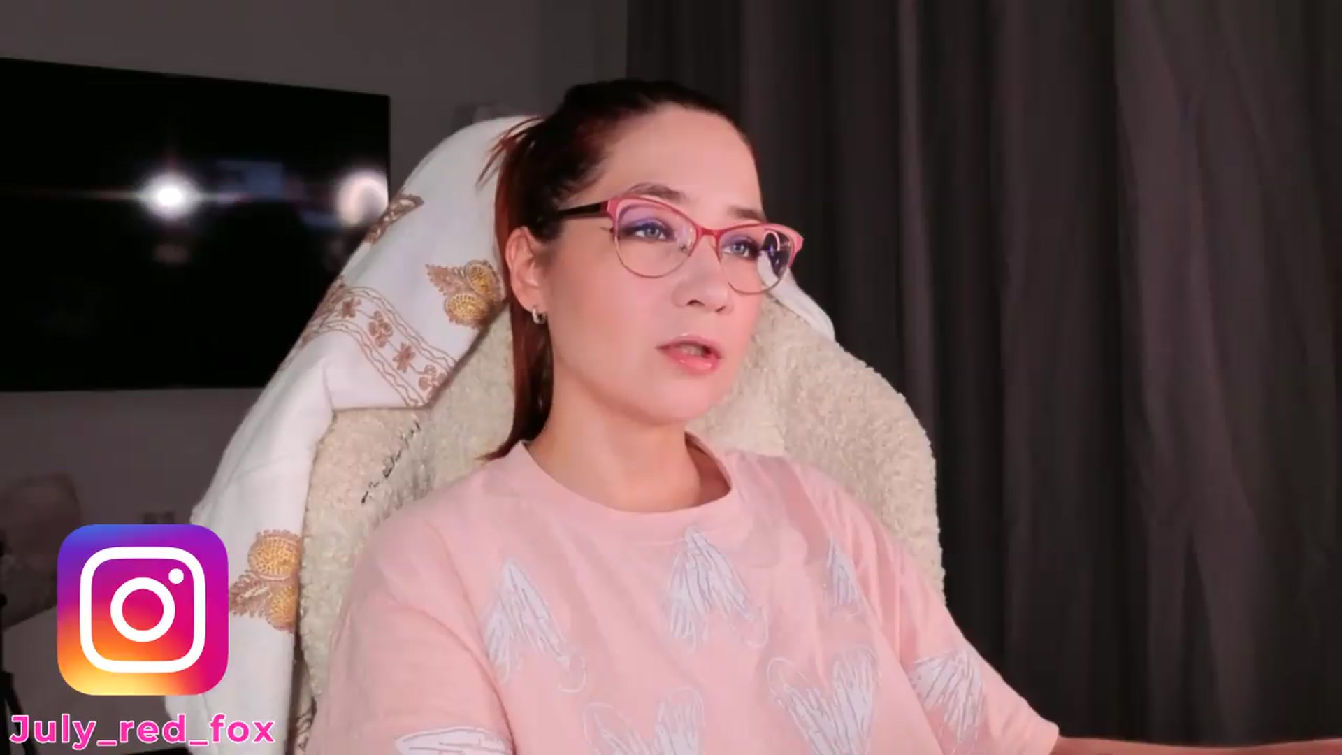 Gallery image thumbnail from SmthWrong's myfreecams stream on, 07/12/2026, 24:42 image 15 of 20