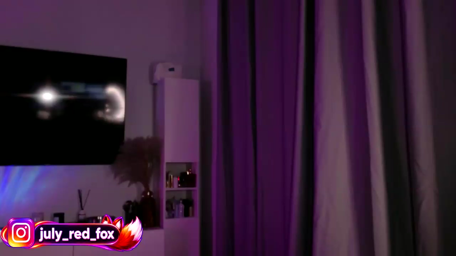 Gallery image thumbnail from SmthWrong's myfreecams stream on, 08/28/2026, 01:08 image 12 of 20