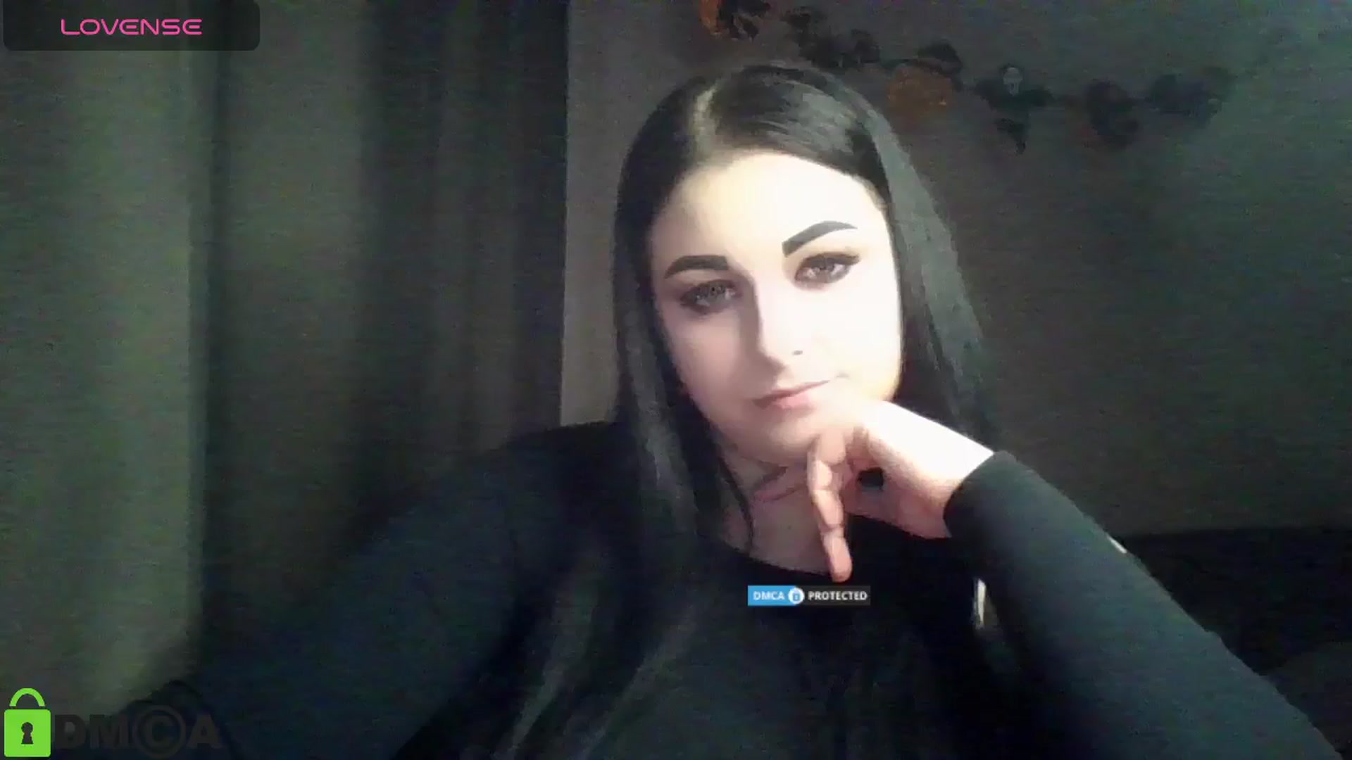 Gallery image thumbnail from Snake_Li's myfreecams stream on, 10/30/2025, 13:24 image 14 of 20