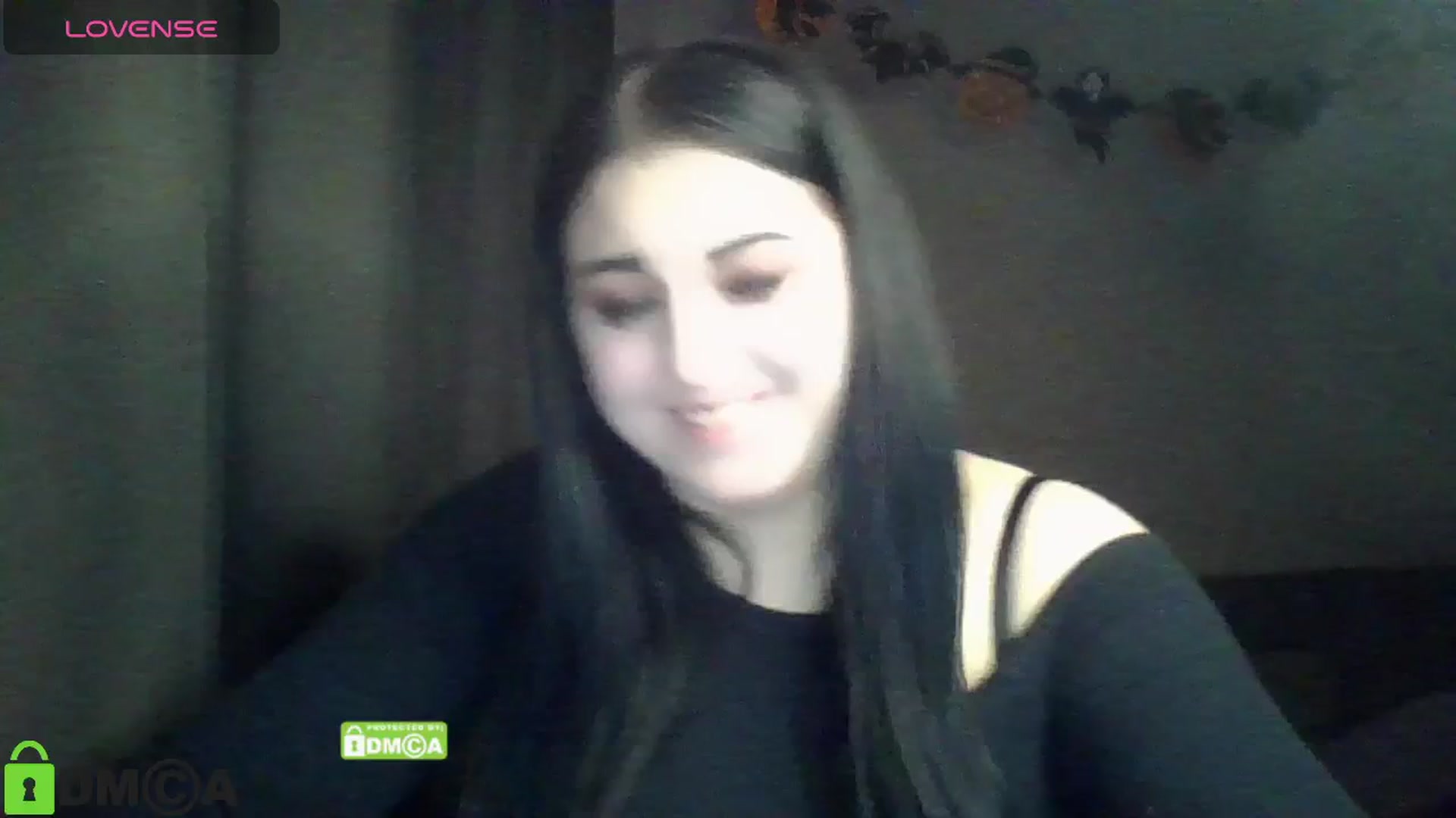 Gallery image thumbnail from Snake_Li's myfreecams stream on, 10/30/2025, 13:24 image 17 of 20