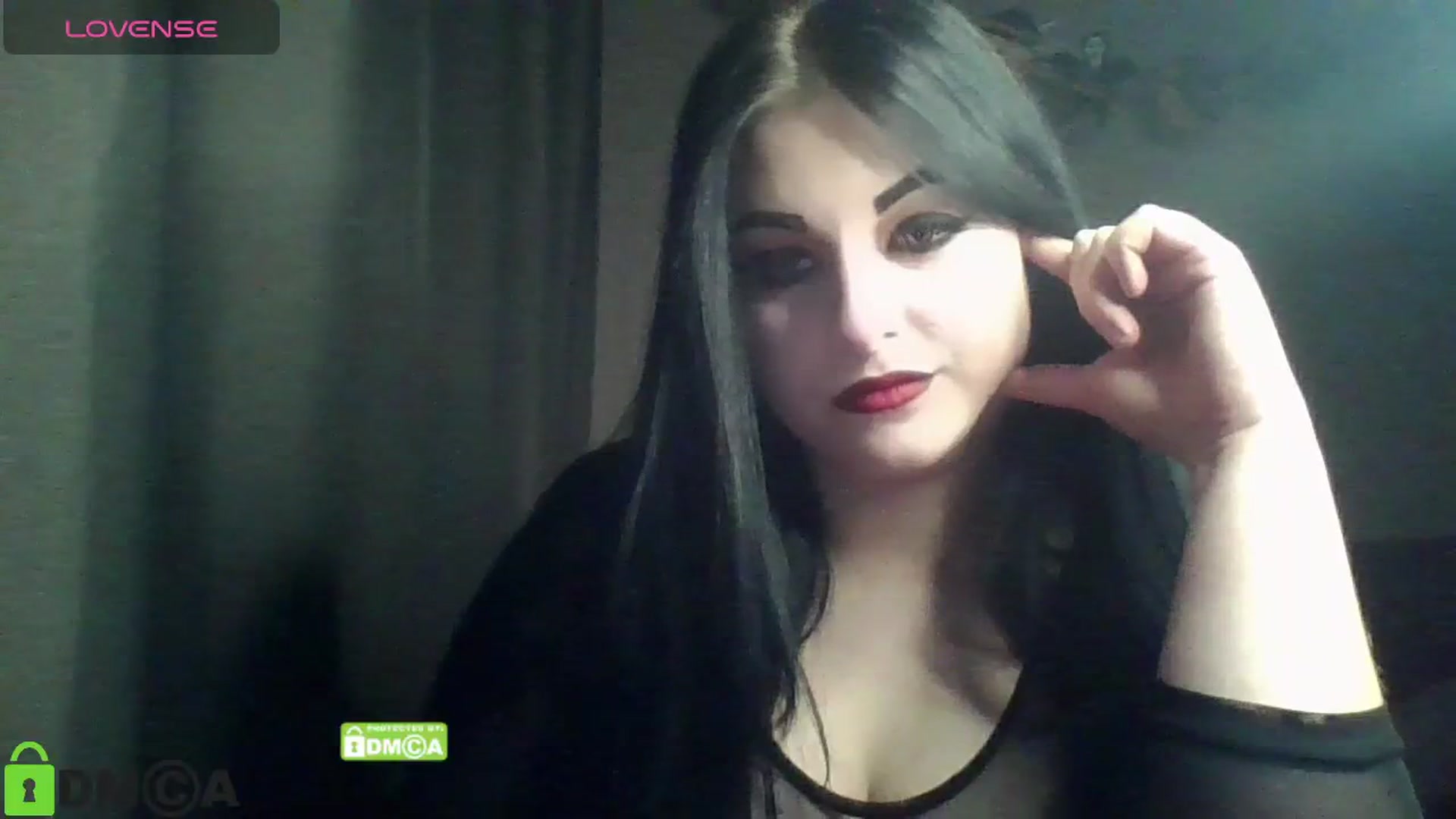 Gallery image thumbnail from Snake_Li's myfreecams stream on, 10/31/2025, 15:06 image 11 of 20