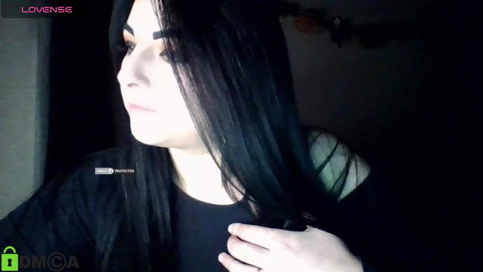 Gallery image thumbnail from Snake_Li's myfreecams stream on, 11/04/2025, 15:17 image 1 of 20